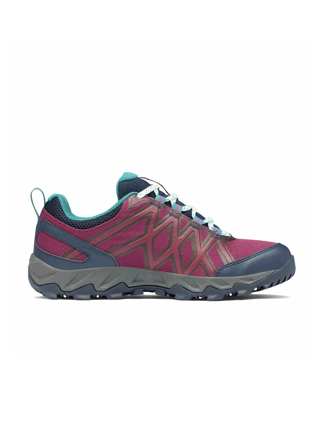 A Women Wearing Columbia Women Purple PEAKFREAK X2 OUTDRY