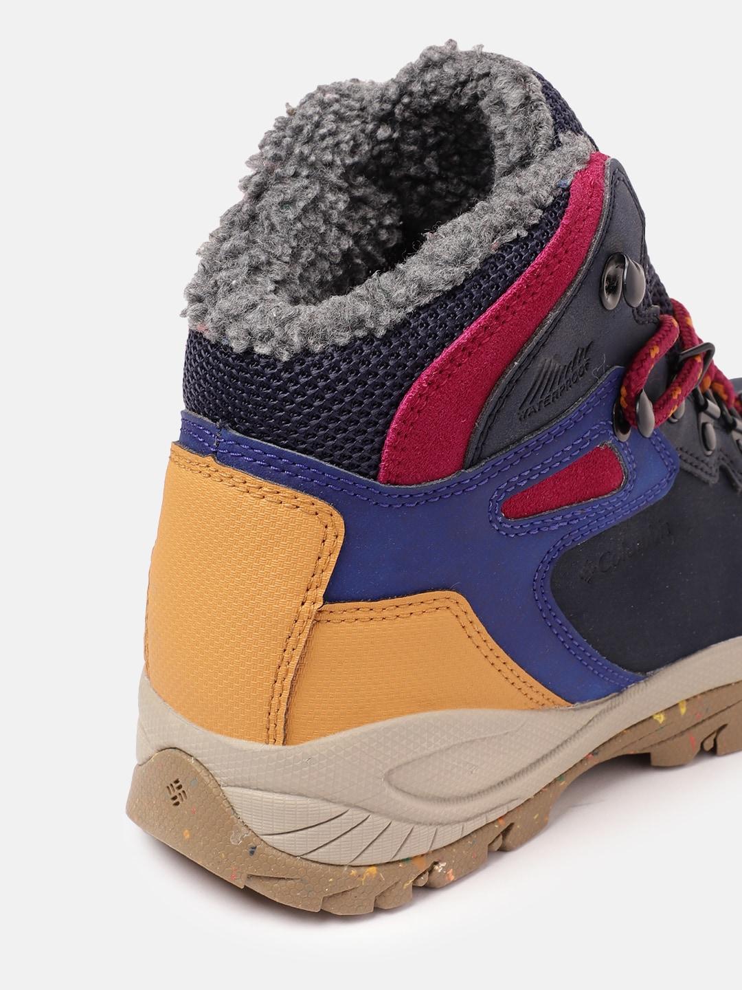 Columbia Women Blue NEWTON RIDGE PLUS OMNI HEAT