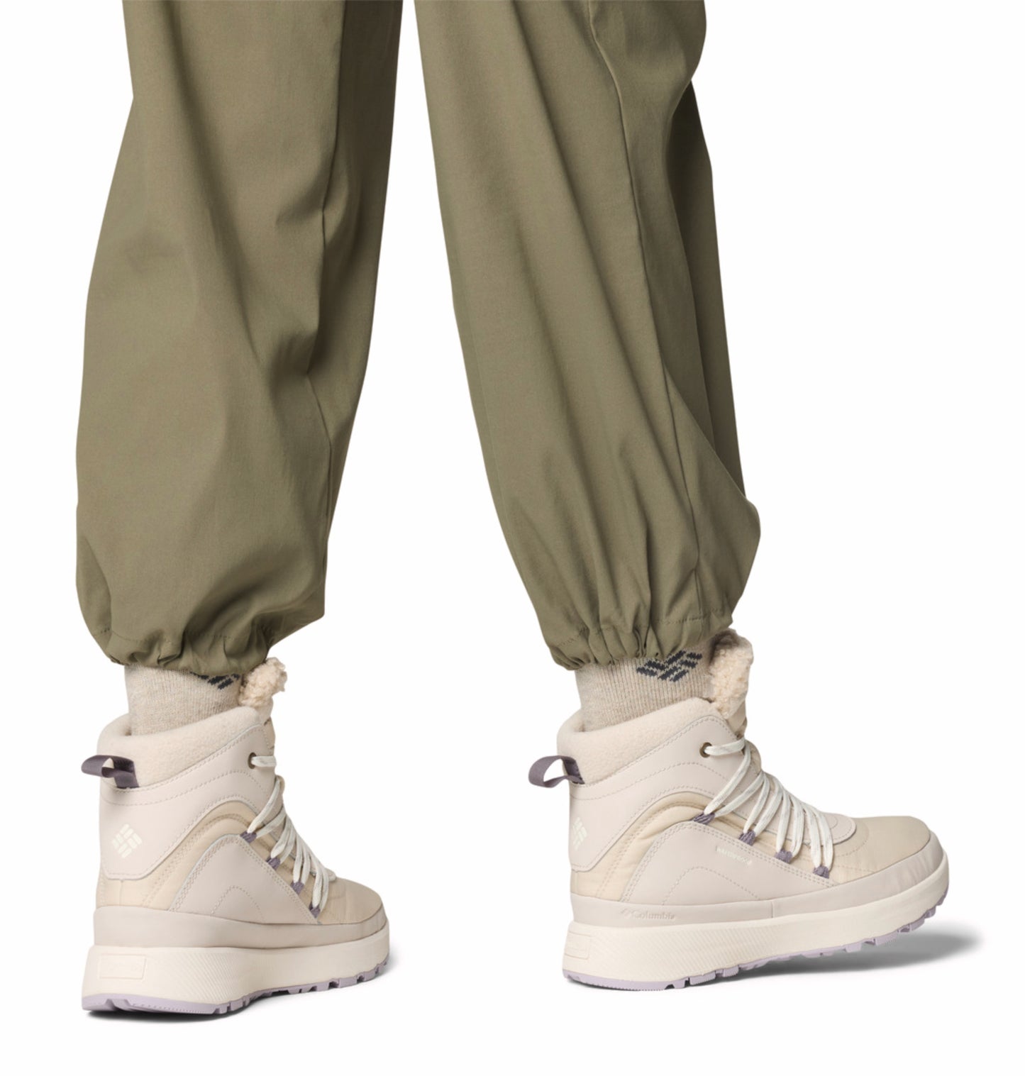 Columbia Women Beige Omni-Heat Reflective Red Hills Mid Shoes