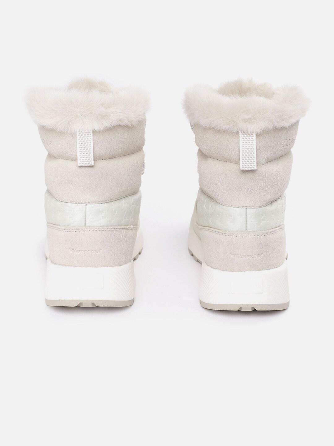 Columbia Women White SLOPESIDE PEAK LUXE Water Resistant Shoes