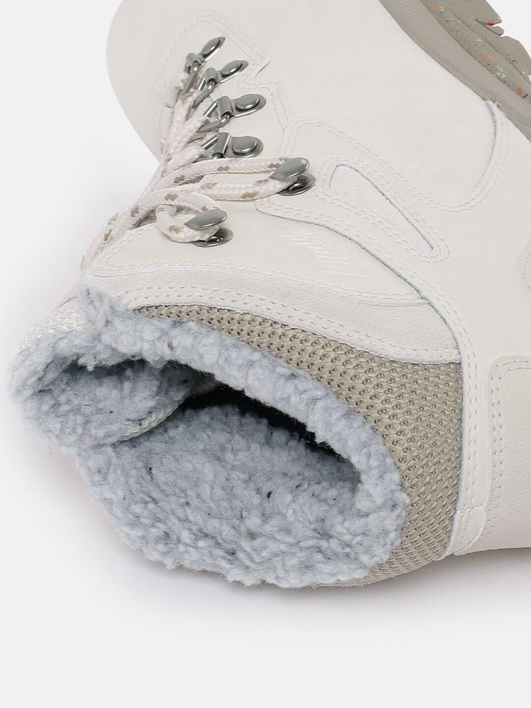 Columbia Women White NEWTON RIDGE WP OMNI-HEAT II