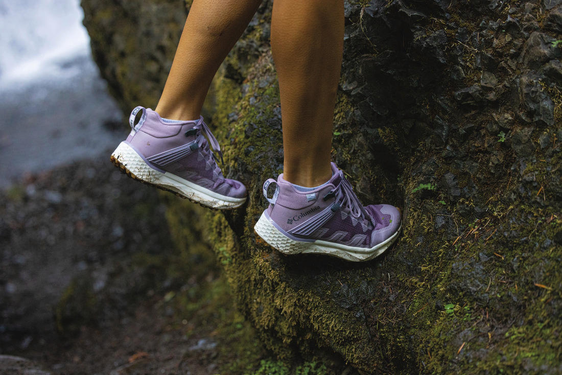 Columbia Women Purple Facet 75 Mid Outdry (Complete Waterproof)