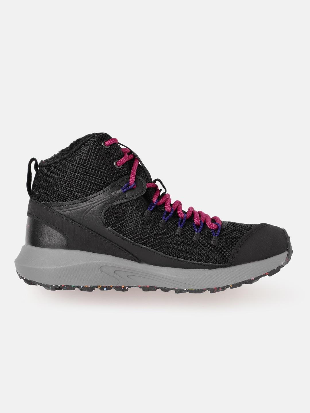 Columbia Women Black TRAILSTORM MID OMNI HEAT Water Resistant Shoes