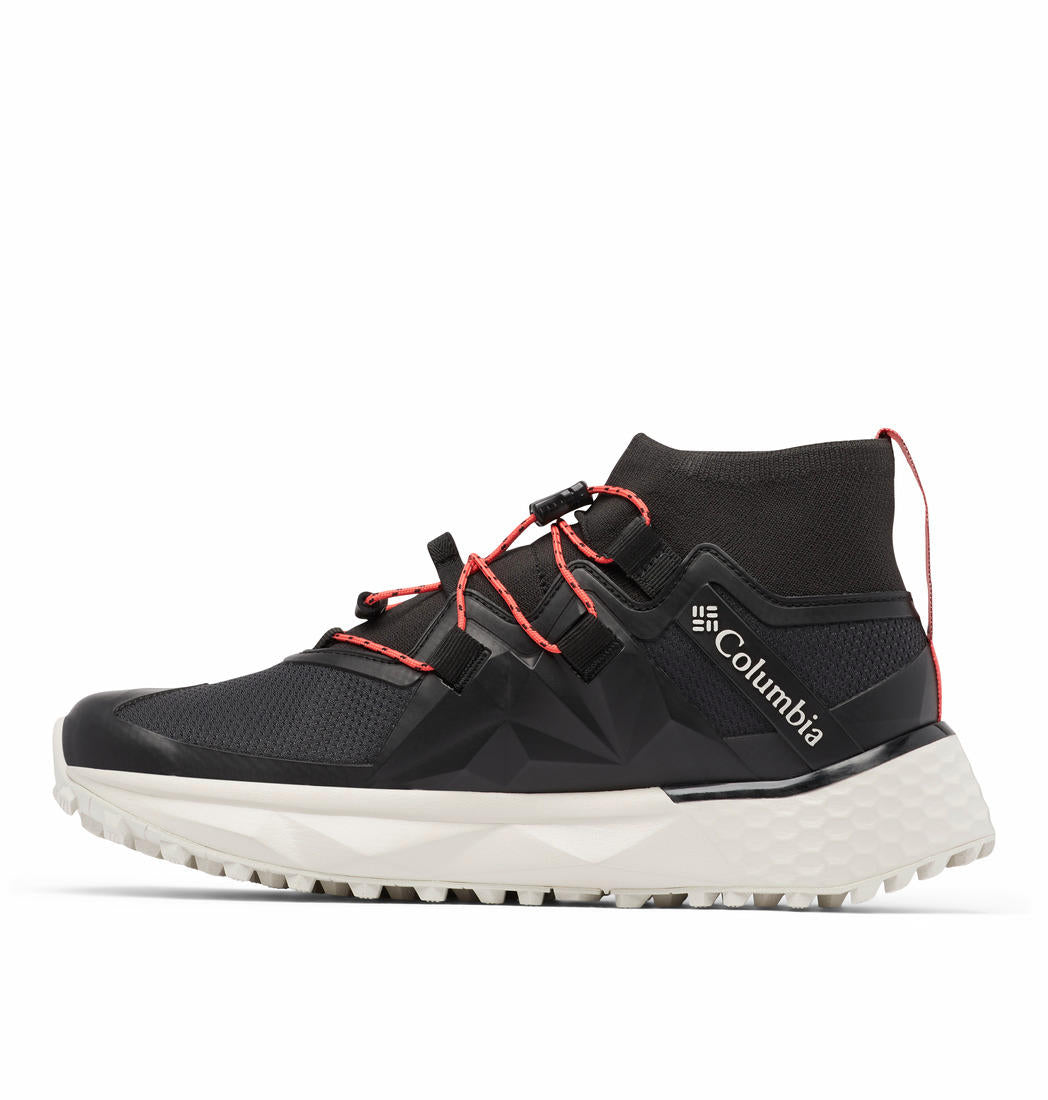 A Women Wearing Columbia Women Black FACET 75 ALPHA OUTDRY