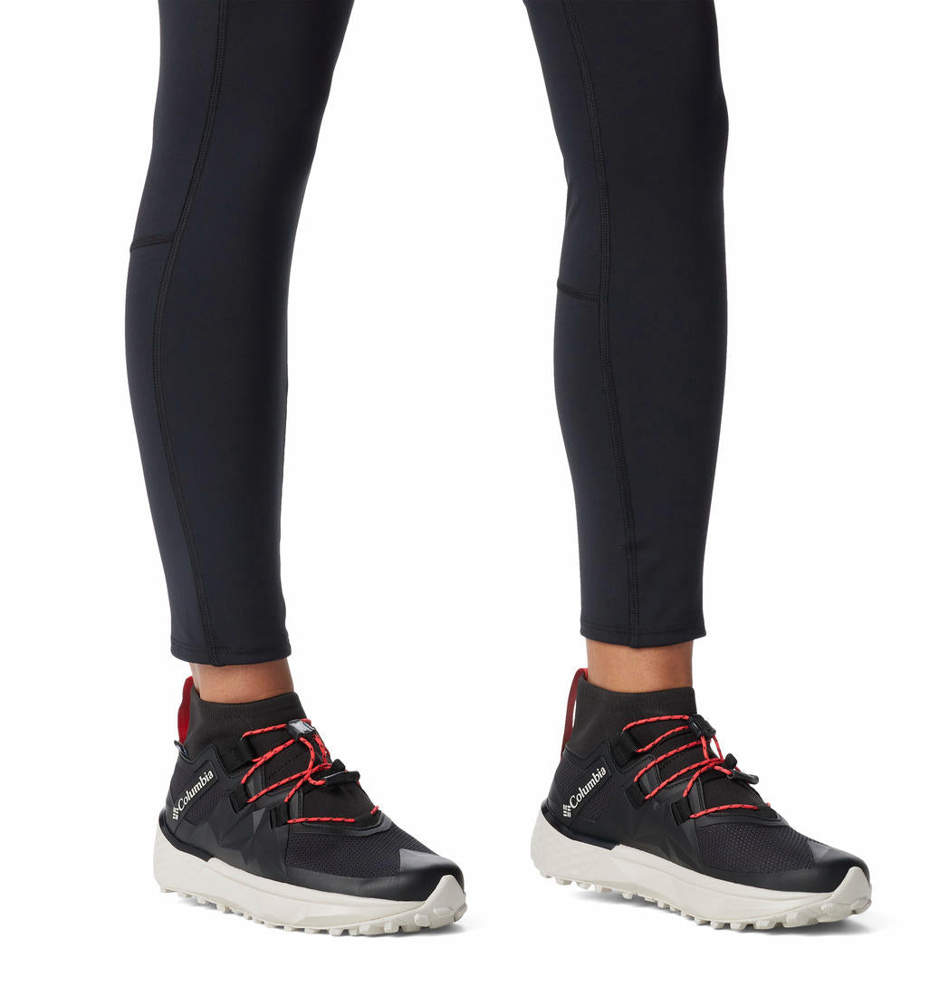 A Women Wearing Columbia Women Black FACET 75 ALPHA OUTDRY