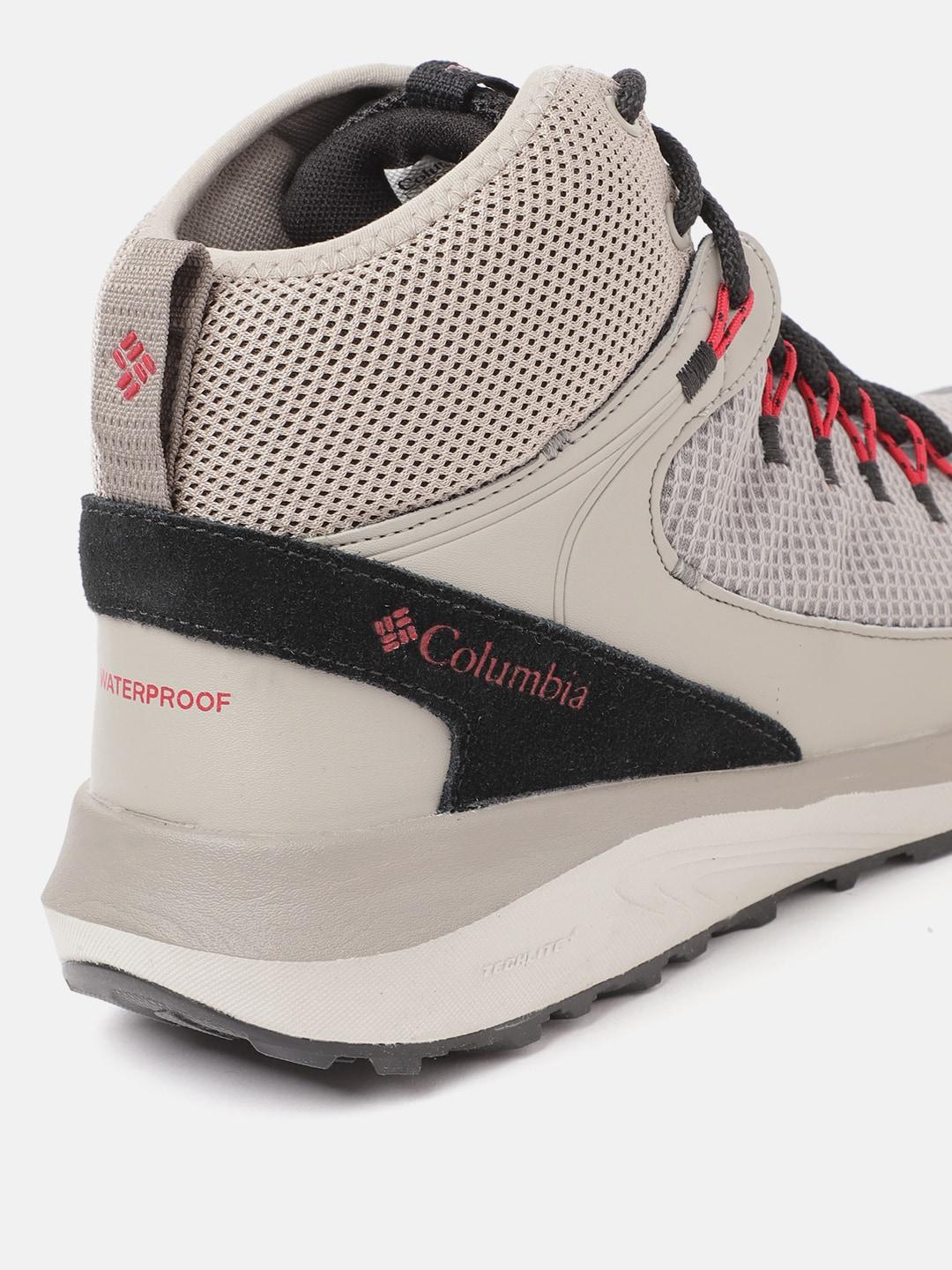 Columbia Men Beige TRAILSTORM MID Water Resistant Shoes