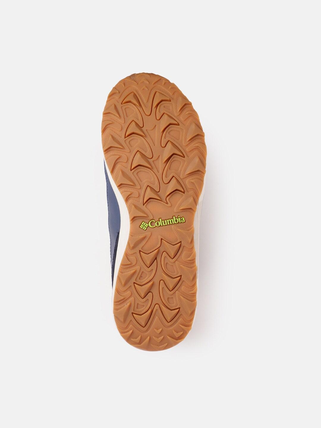 A Men Wearing Columbia Men Navy Blue TRAILSTORM MID WATERPROOF