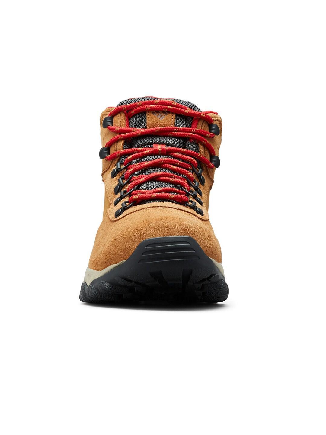 Columbia Men Brown NEWTON RIDGE PLUS II SUEDE WP