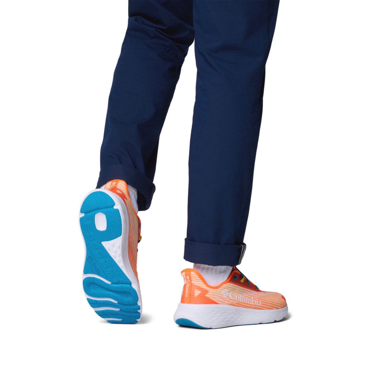 Columbia Men Orange Omni-Max Konos Swift Low Shoes