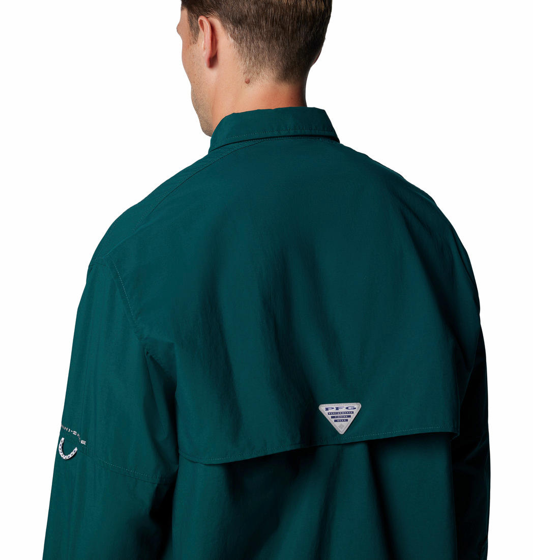 A Men Wearing Columbia Men Green Bahama II L/S Shirt (Sun Protection)