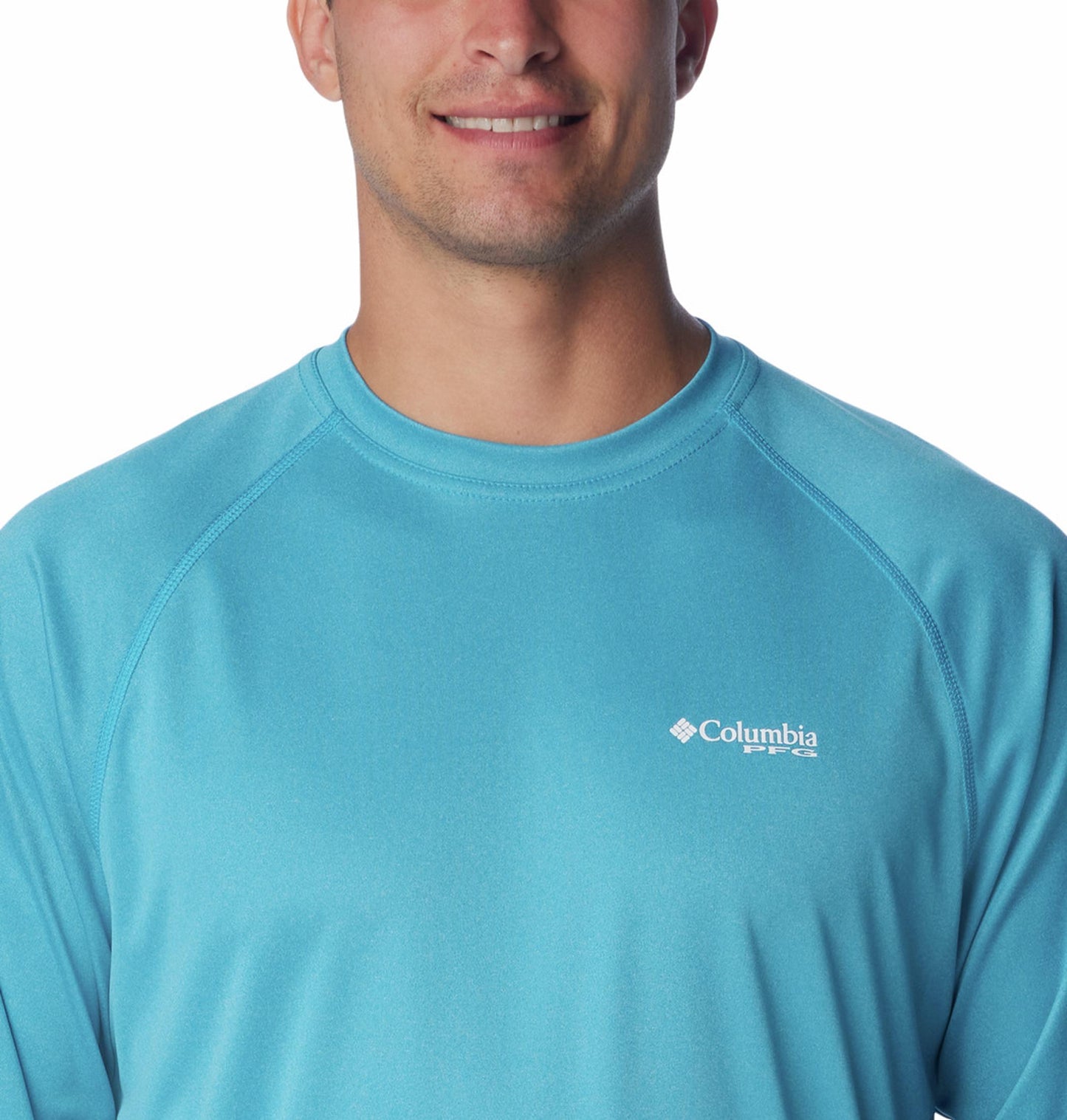 A Men Wearing Columbia Men Blue Terminal Tackle Heather LS Shirt (Sun Protection)