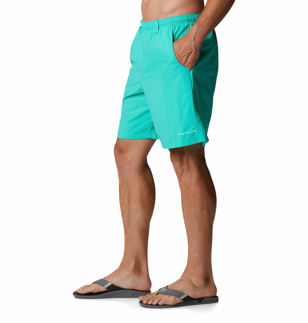Columbia Men Green Backcast III Water Shorts