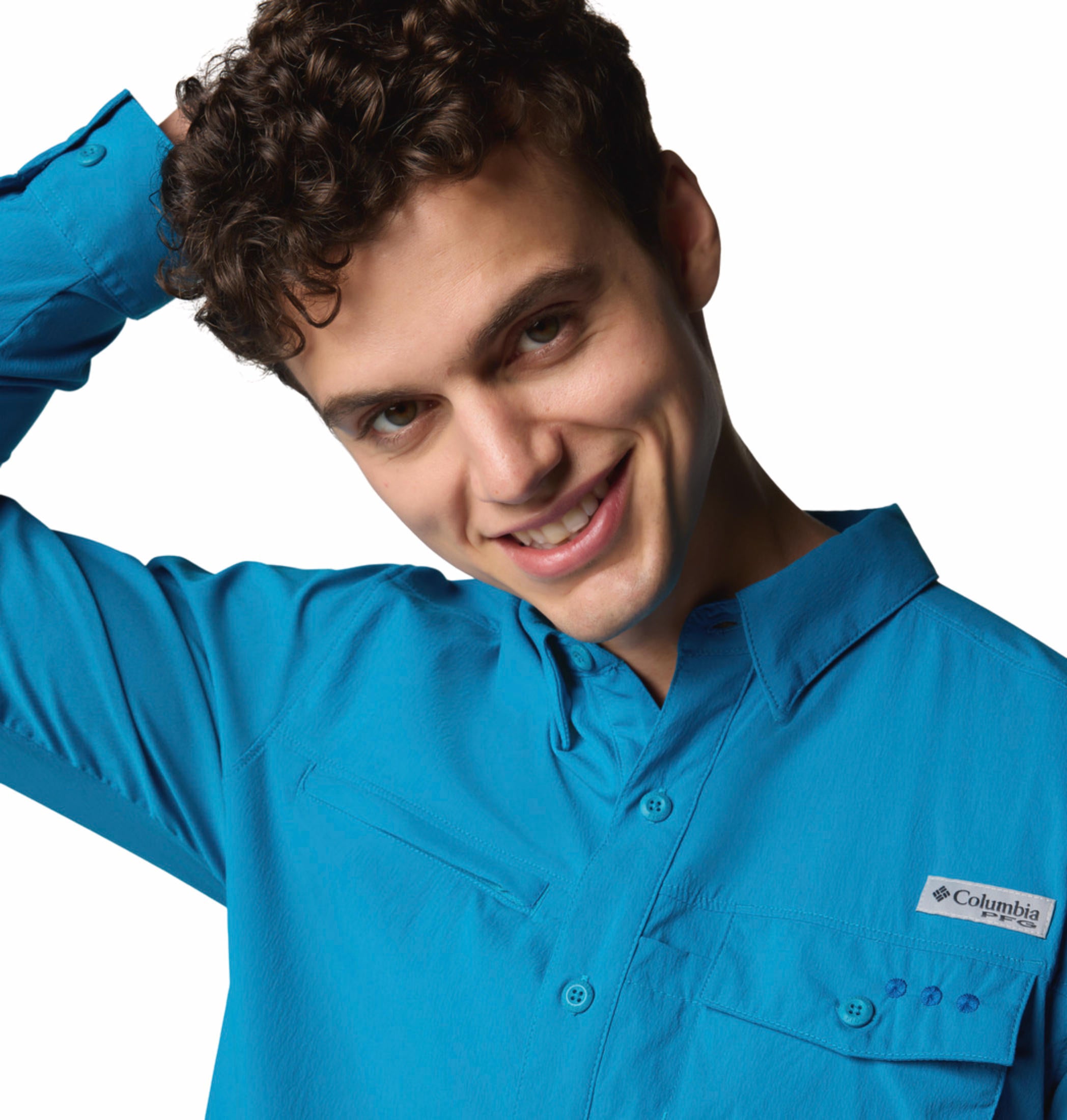 A Men Wearing Columbia Men Blue Wild Cast Long Sleeve Shirt (Sun Protection)