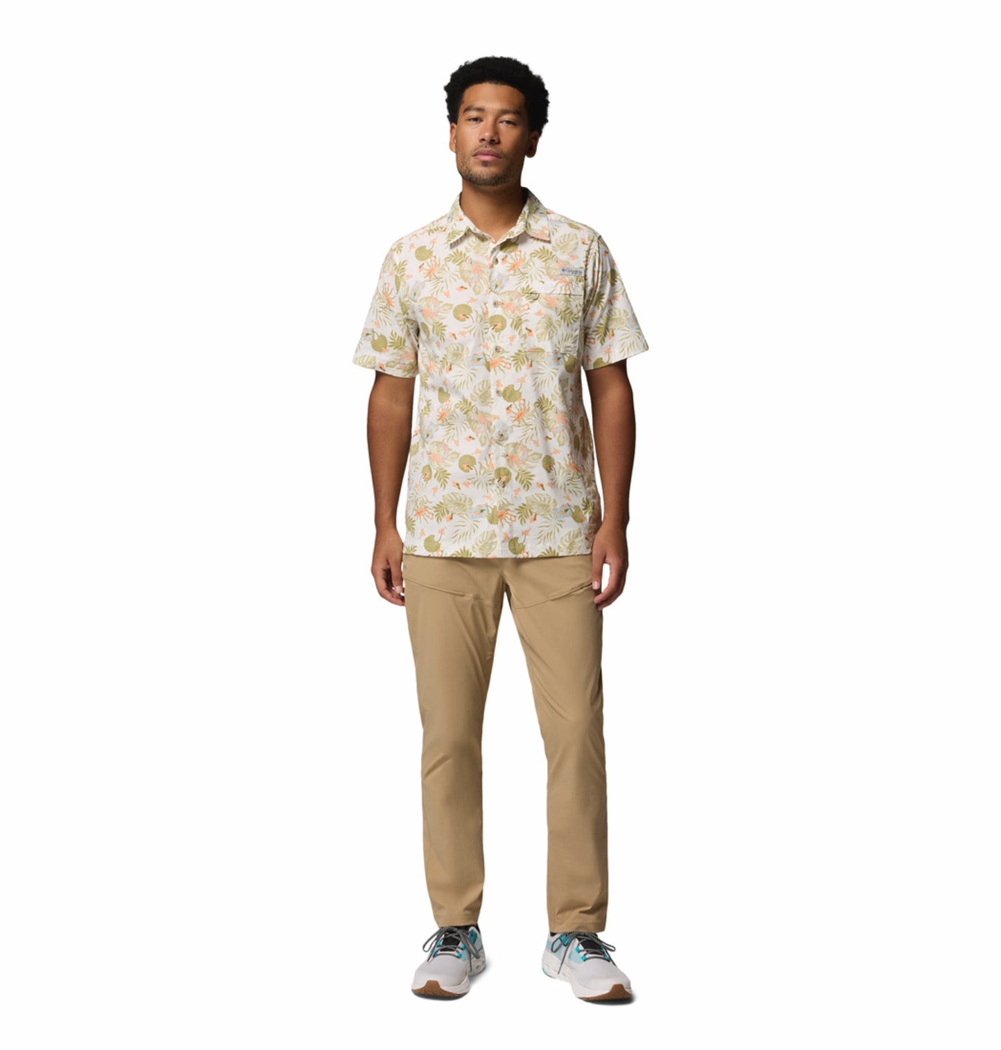 Columbia Men Off- White Wild Cast Camp Short Sleeve Shirt