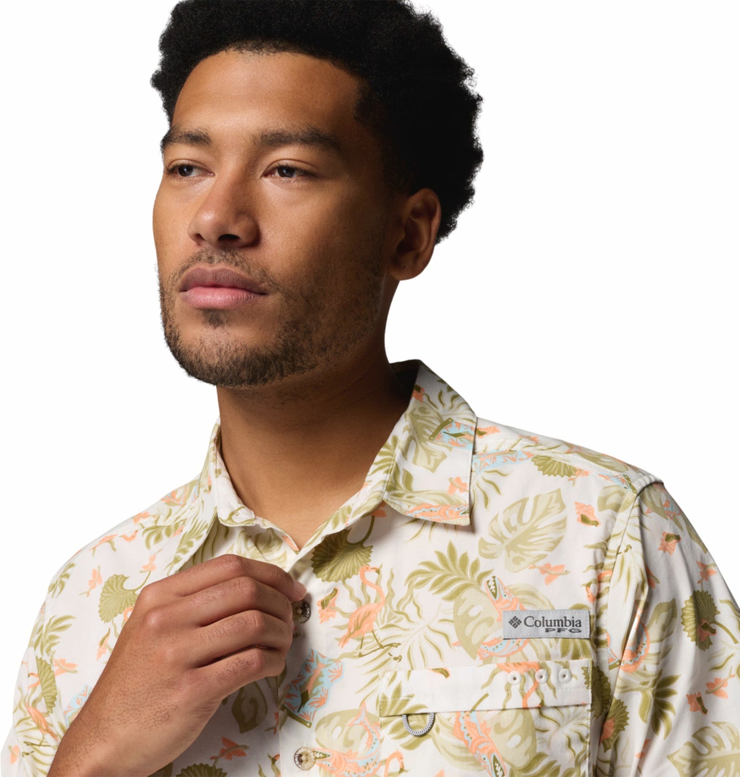 Columbia Men Off- White Wild Cast Camp Short Sleeve Shirt