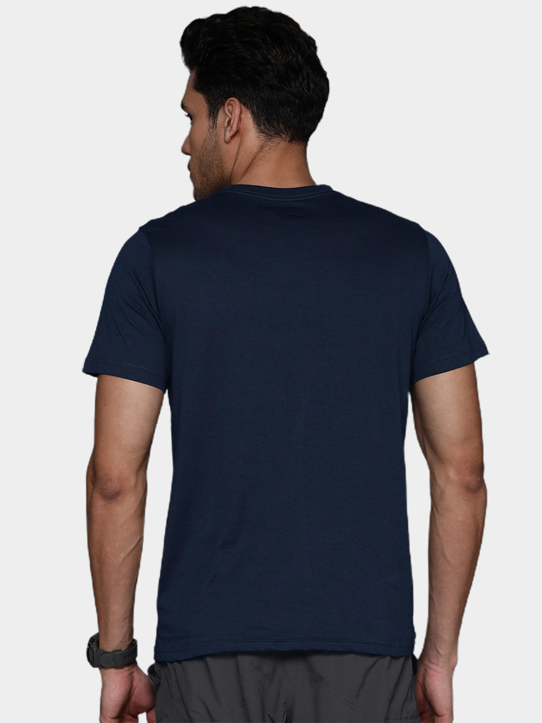 Columbia Men Navy Blue CSC Basic Logo Short Sleeve T-Shirt