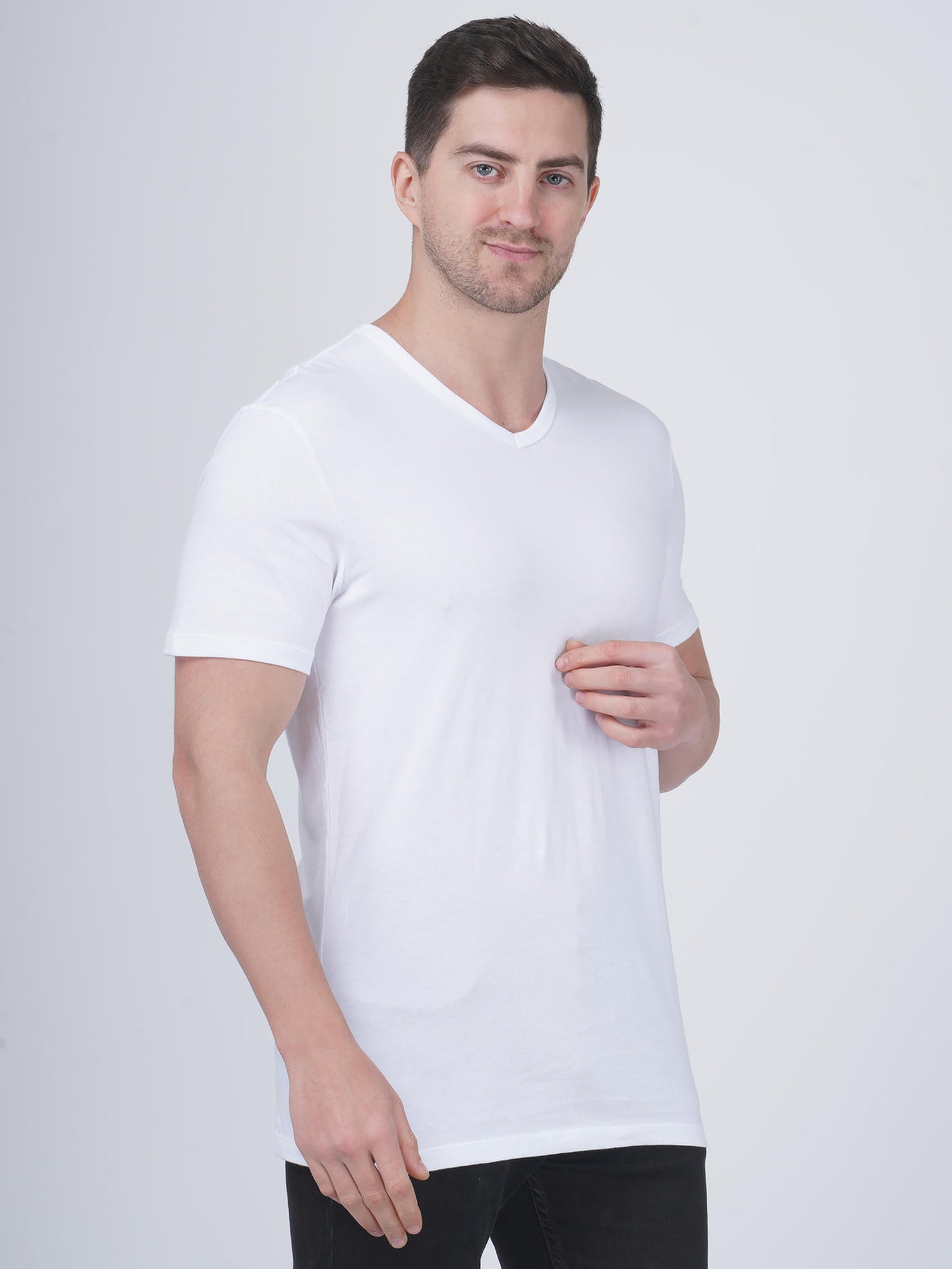 Columbia Men White Columbia Men 100% Pure Cotton V-Neck Classic Fit T-Shirts (Pack Of 3) (Non Returnable)