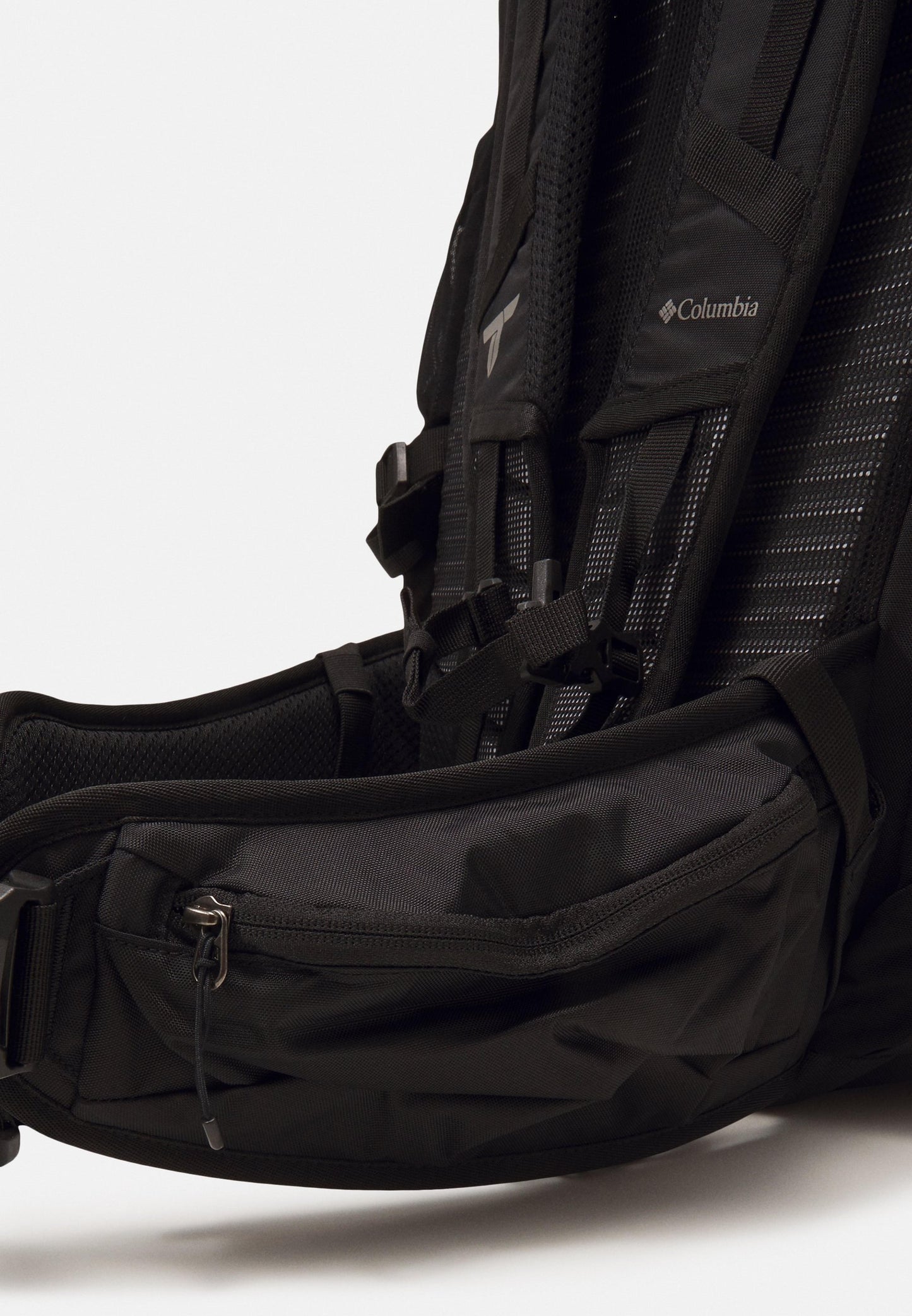 Columbia Unisex Black Triple Canyon 60L Backpack