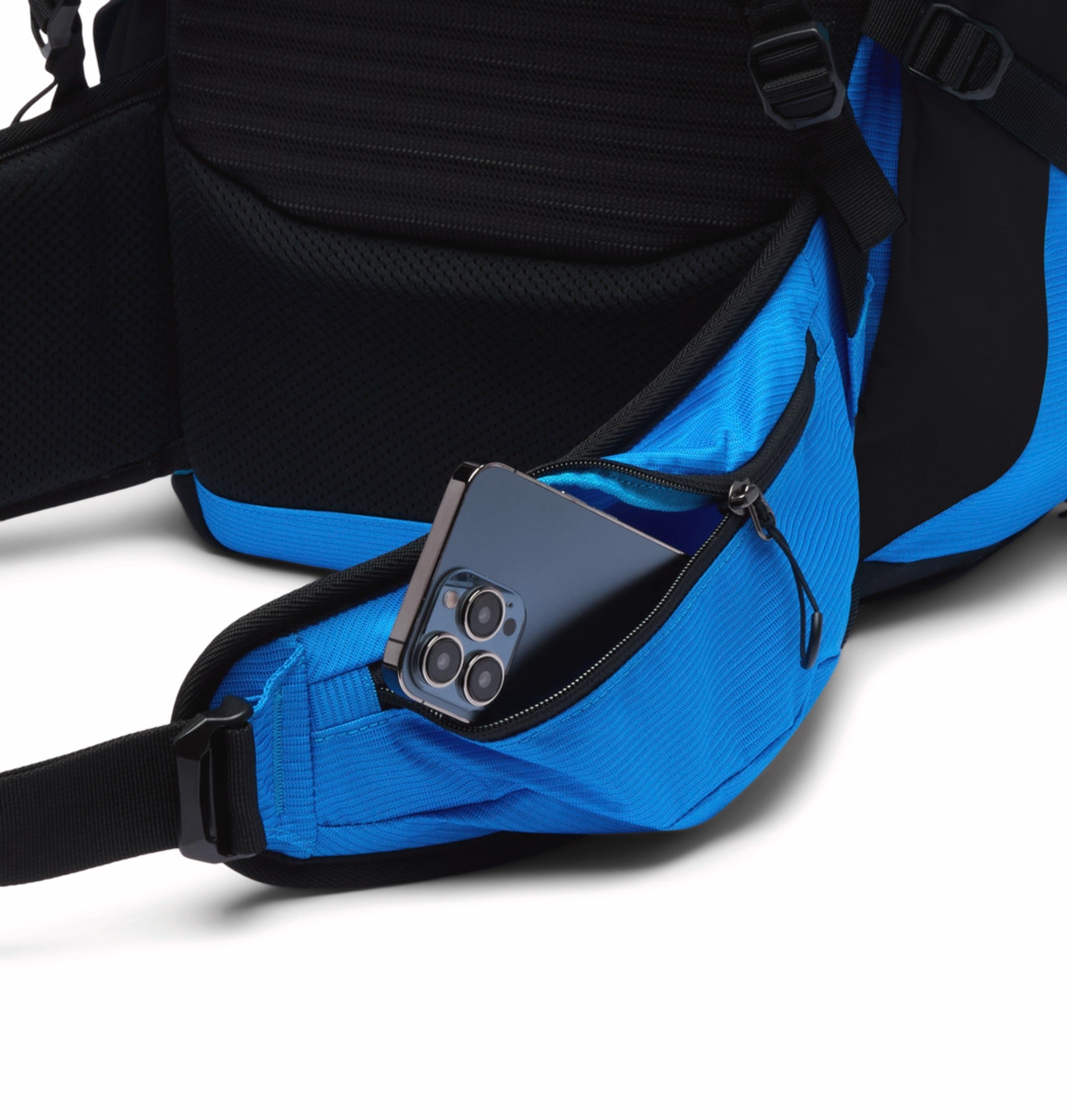 Columbia Unisex Blue Omni-Shield Triple Canyon 60L Backpack