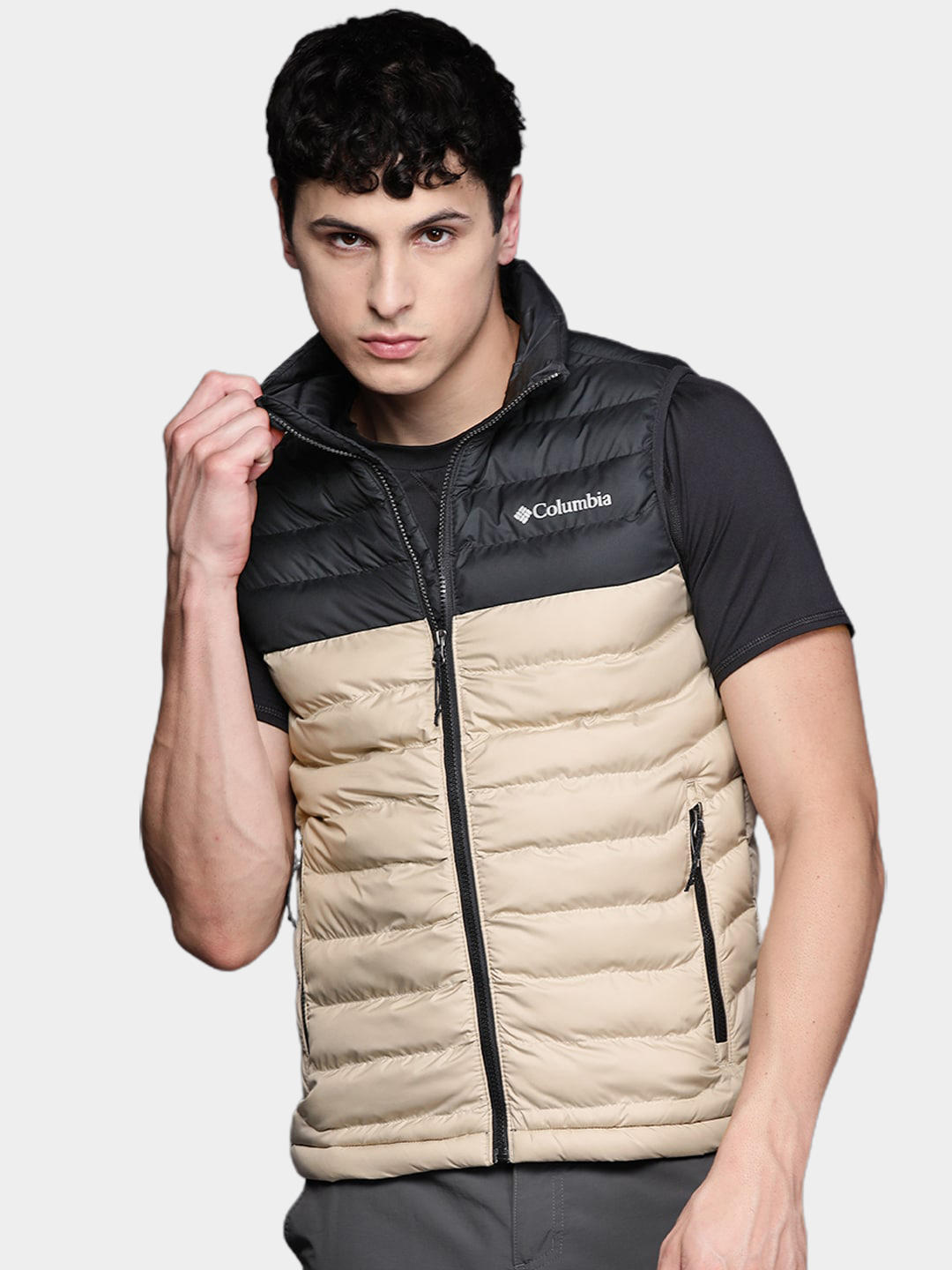 Columbia Men Beige Powder Lite Vest