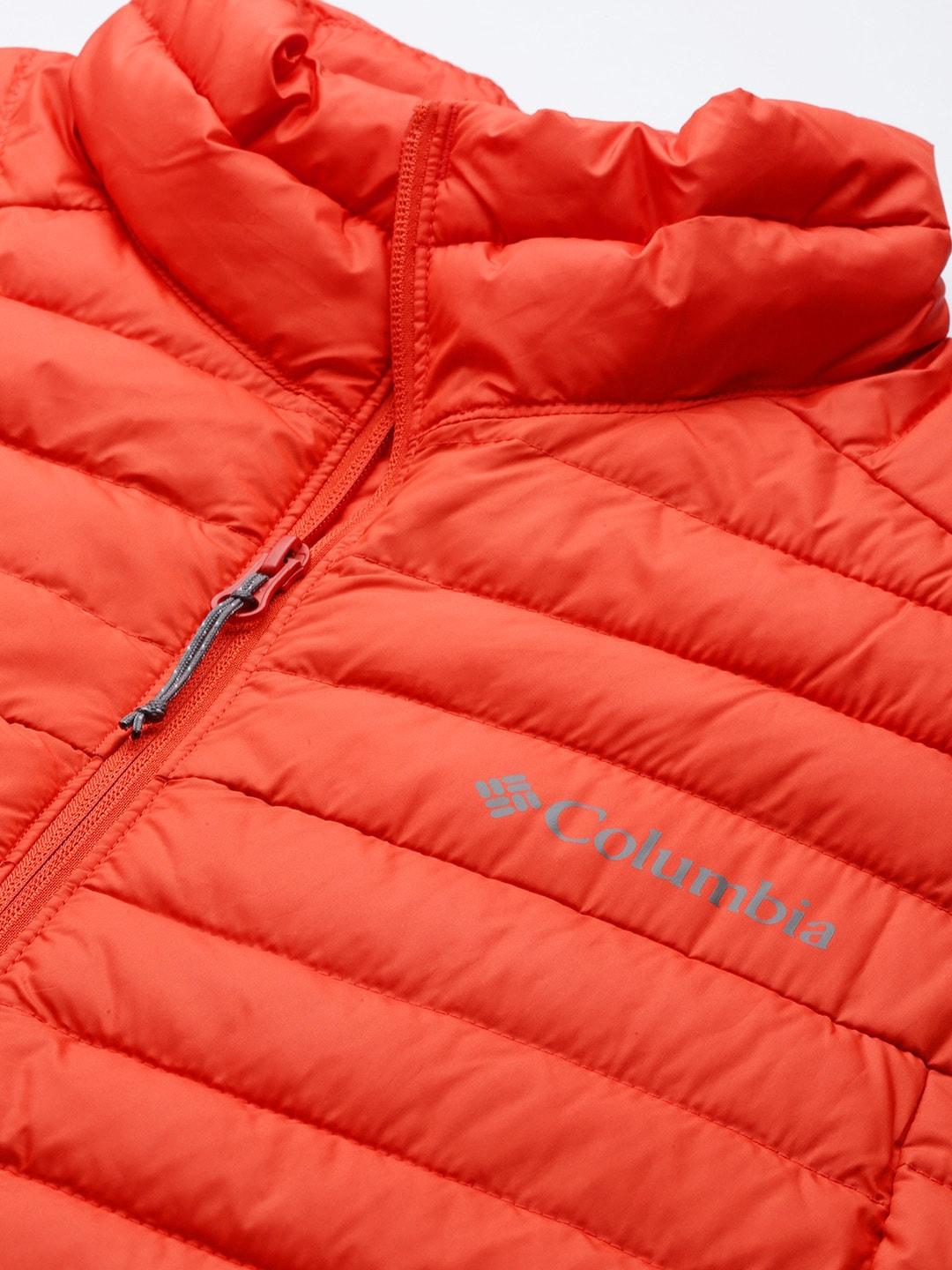 A Men Wearing Columbia Men Orange Silver Falls Vest