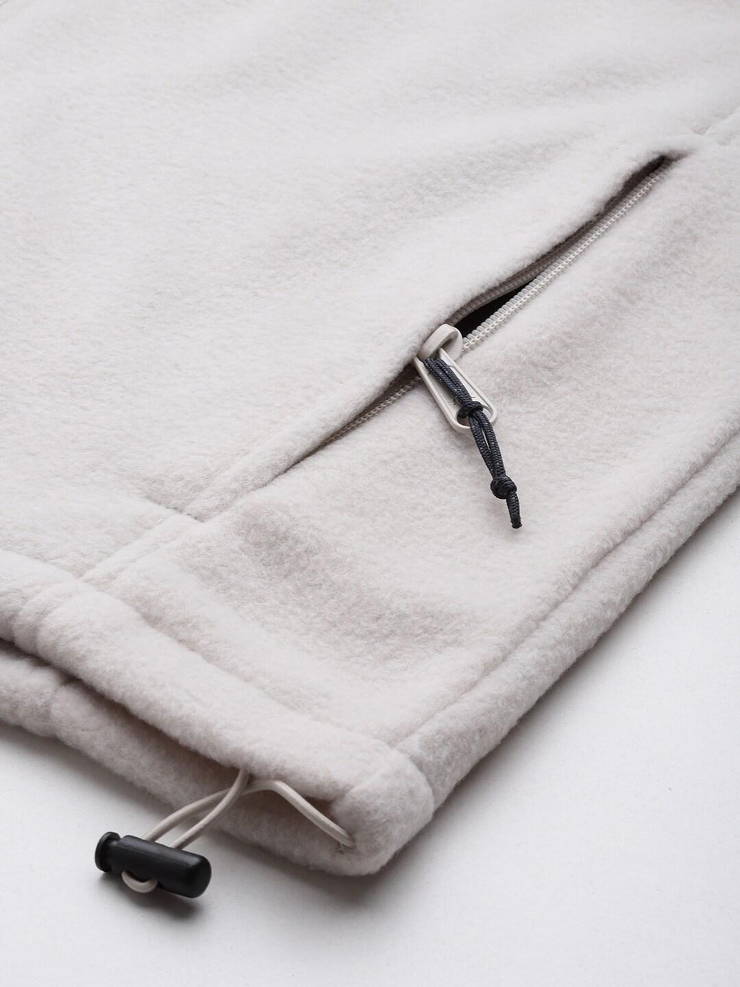 A Men Wearing Columbia Men Orange Steens Mountain Full Zip 2.0