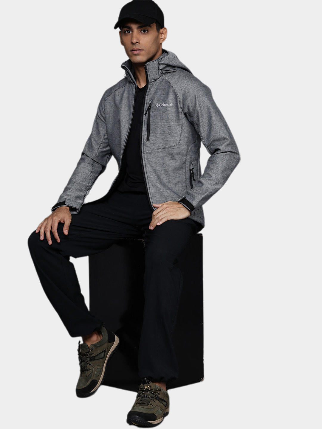 Columbia Men Grey Cascade Ridge II Soft Shell Jacket