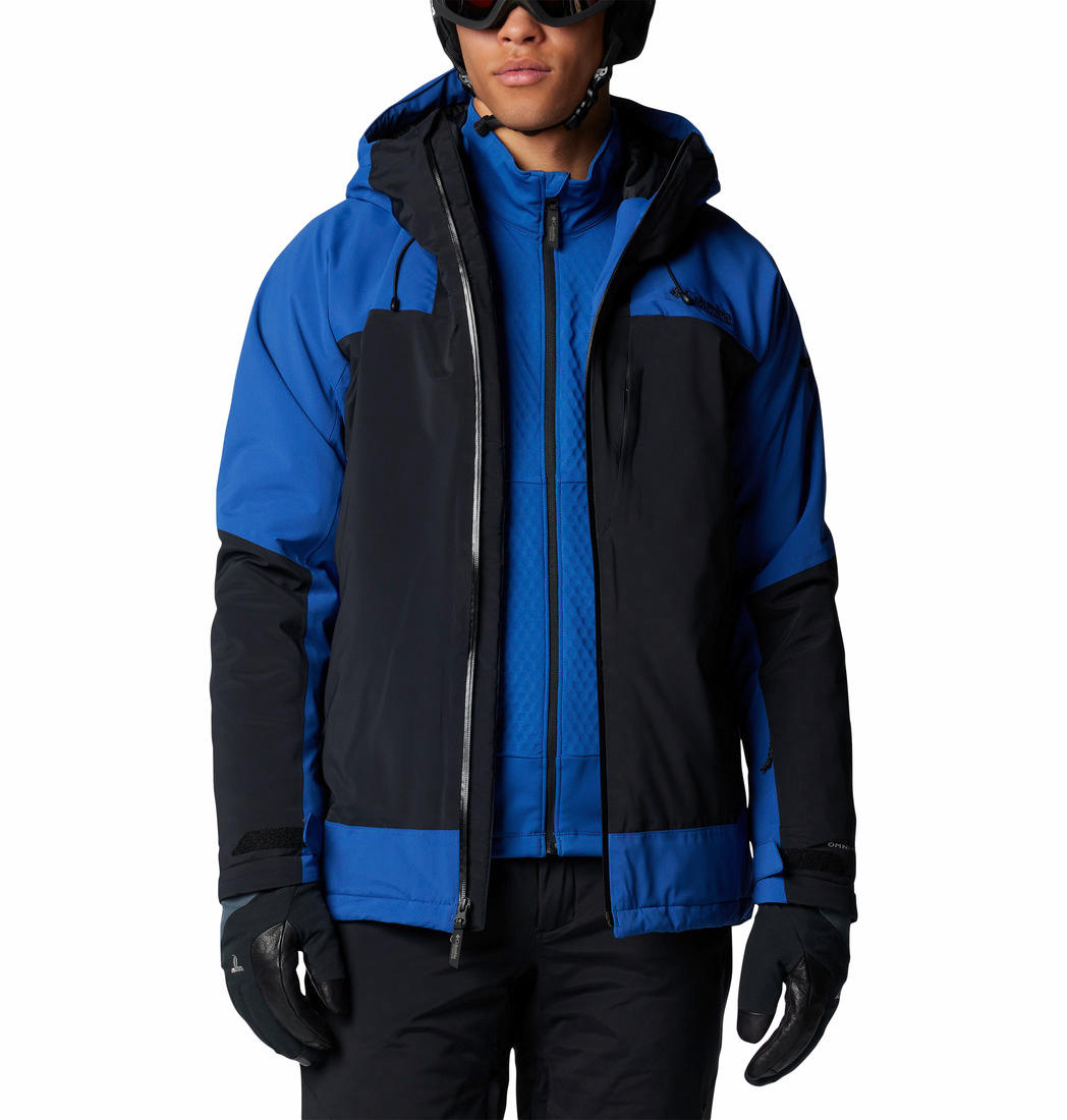 A Men Wearing Columbia Men Black Cirque Bowl Jacket
