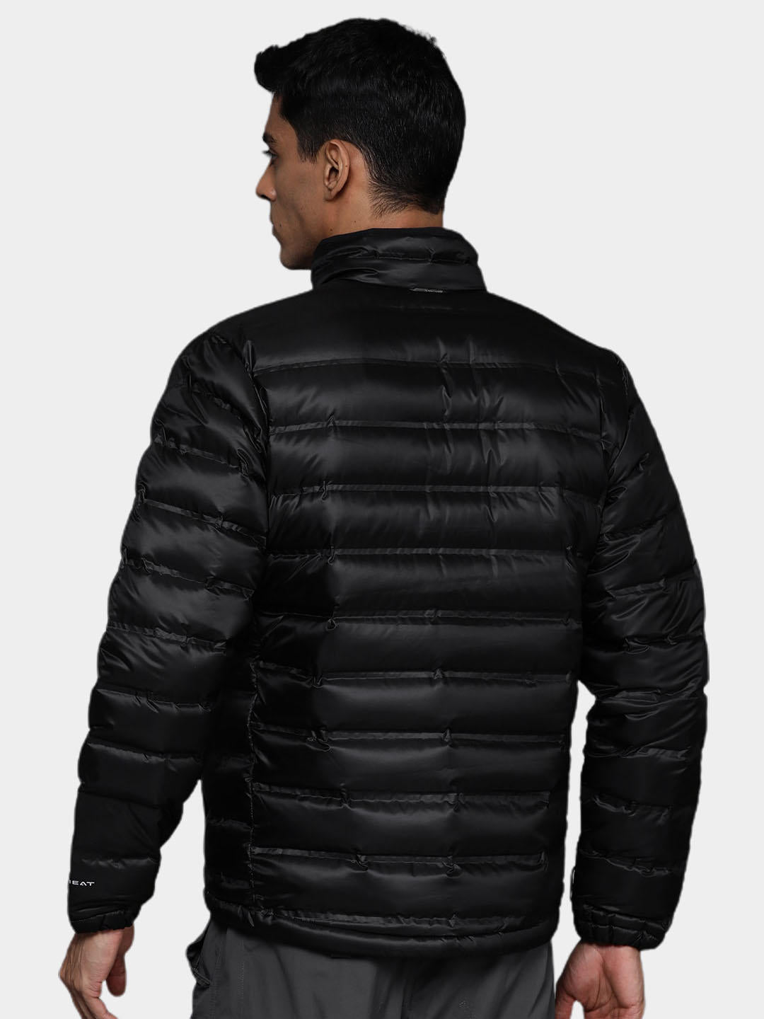 A Men Wearing Columbia Men Black Pebble Peak Down Jacket
