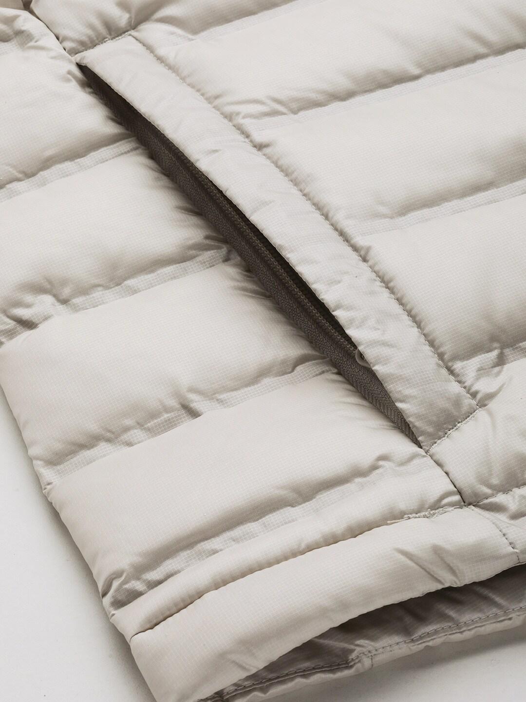 Columbia Men Beige Pebble Peak Down Jacket