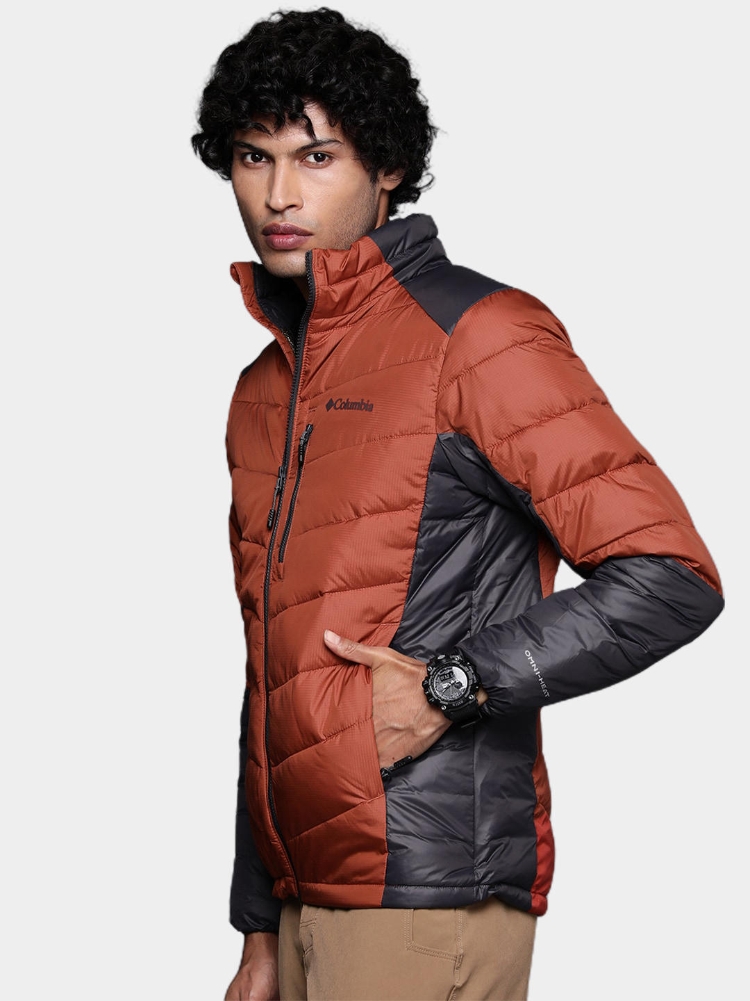 A Men Wearing Columbia Men Orange Labyrinth Loop Jacket