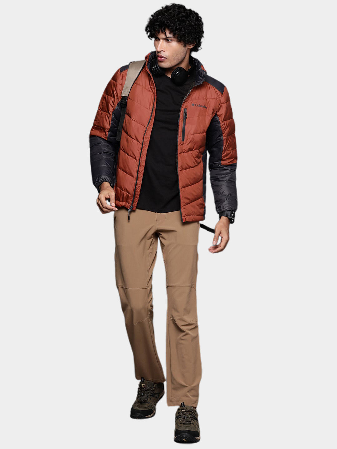 A Men Wearing Columbia Men Orange Labyrinth Loop Jacket