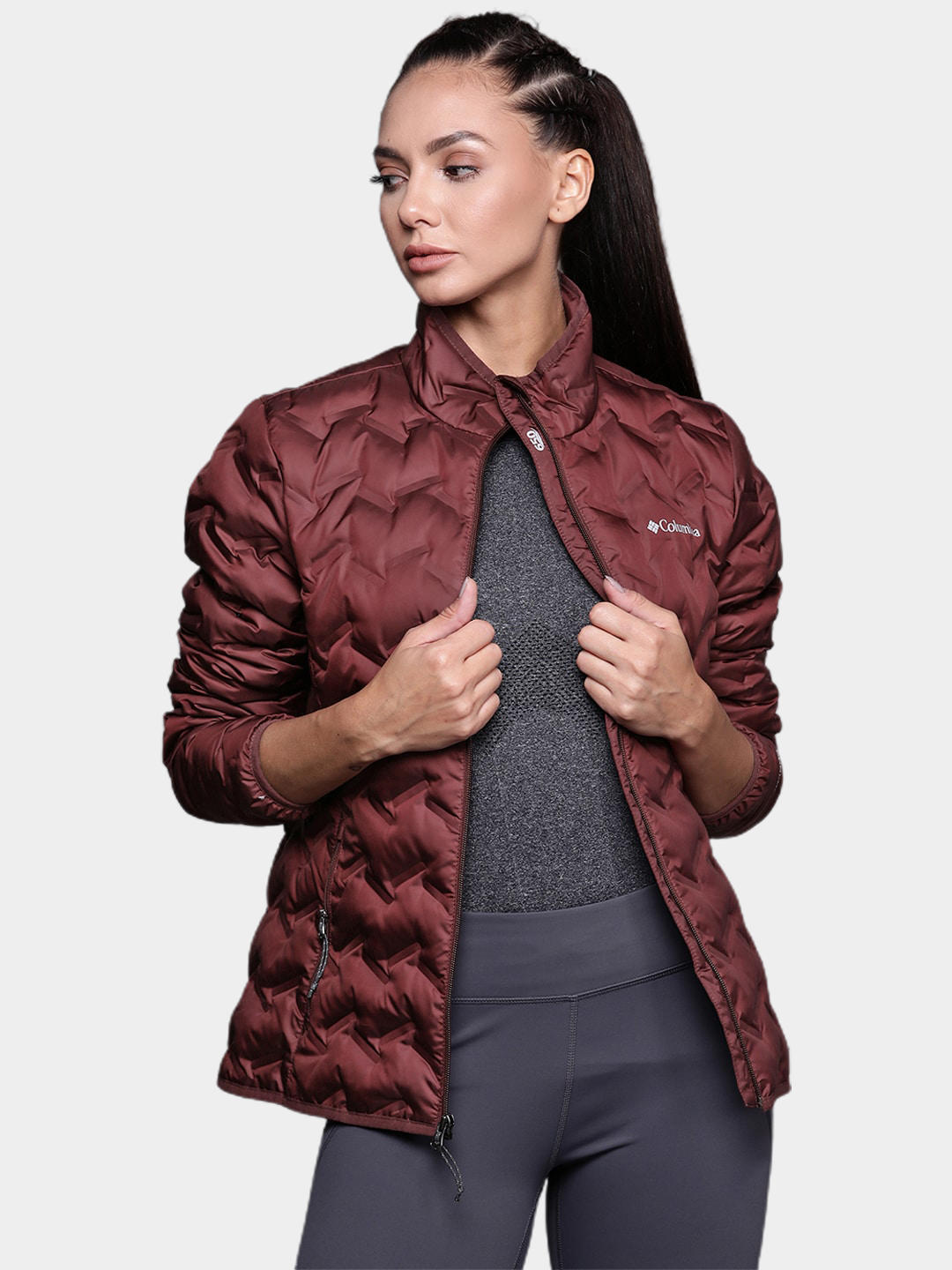 A Women Wearing Columbia Women Maroon Delta Ridge Down Jacket