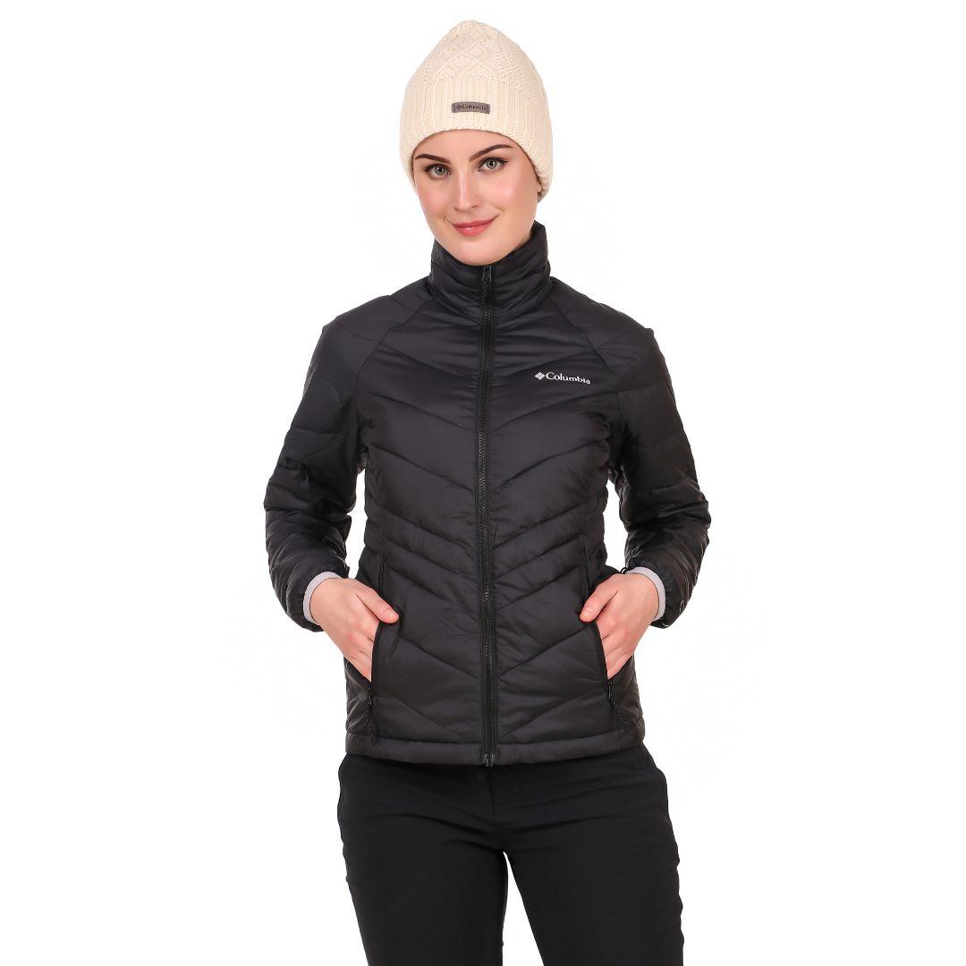 A Women Wearing Columbia Women Maroon Whirlibird IV Interchange Jacket
