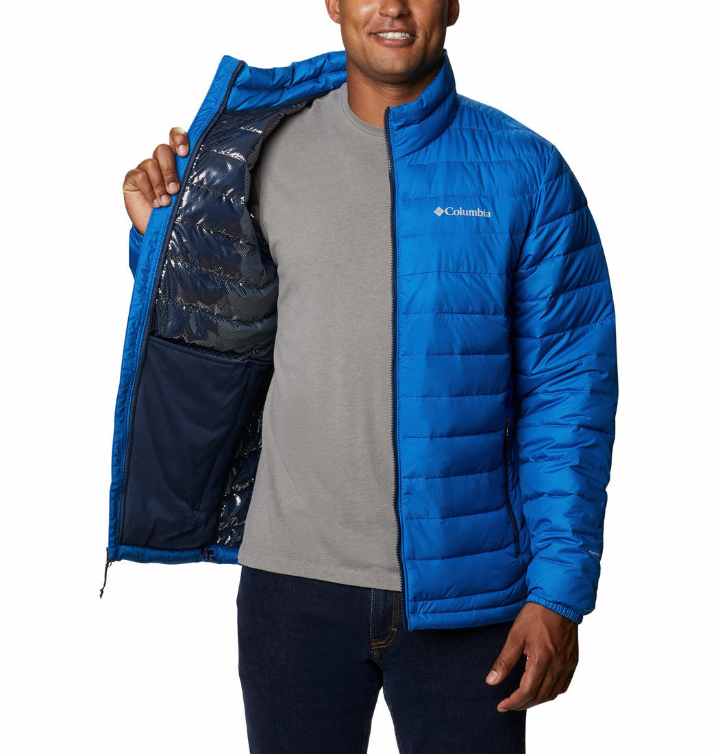 A Men Wearing Columbia Men Blue Powder Lite Jacket