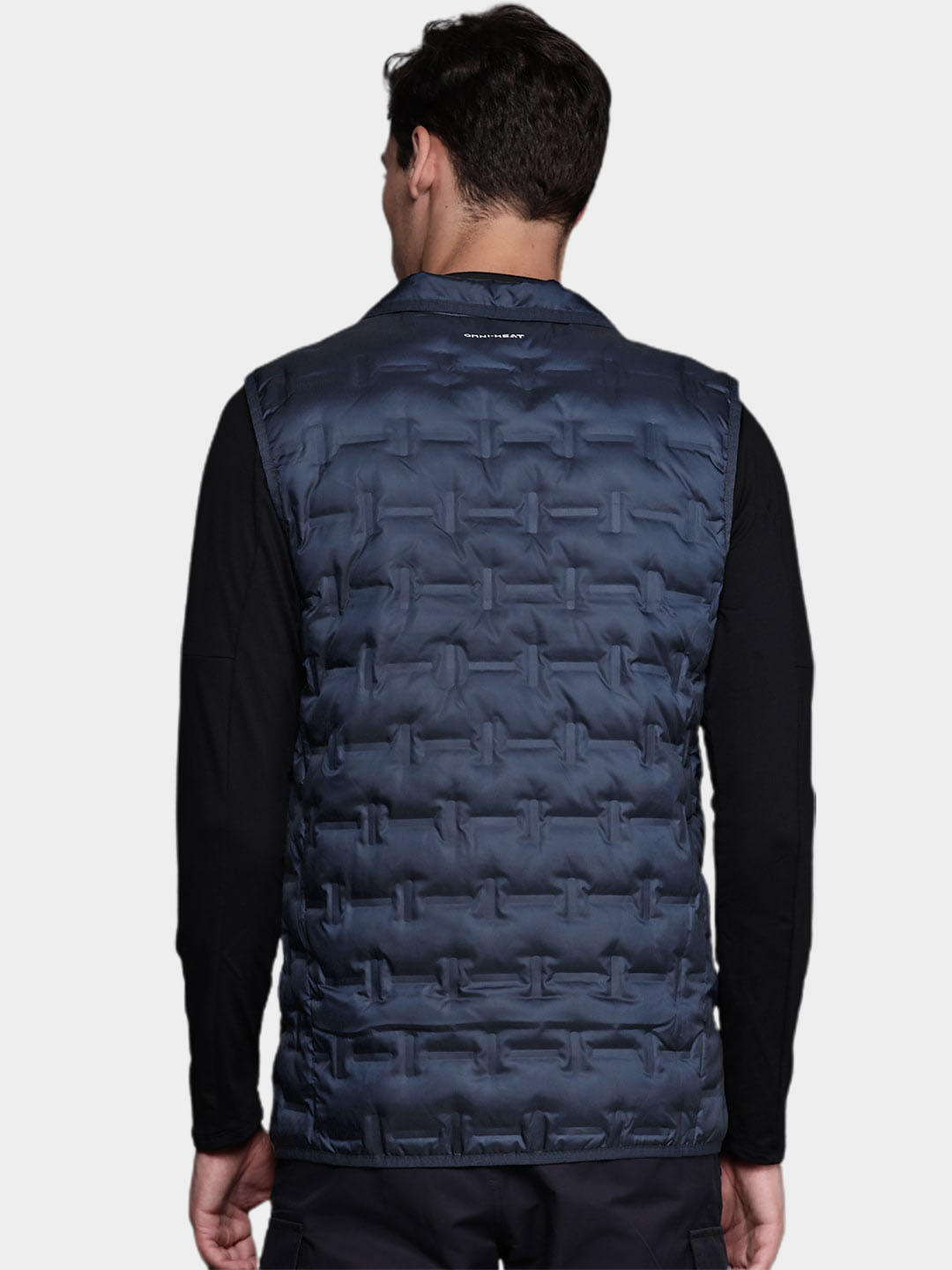 A Men Wearing Columbia Men Blue Delta Ridge Down Vest