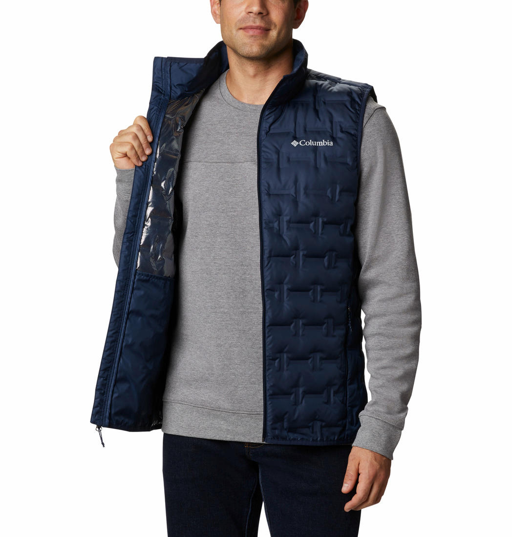A Men Wearing Columbia Men Blue Delta Ridge Down Vest