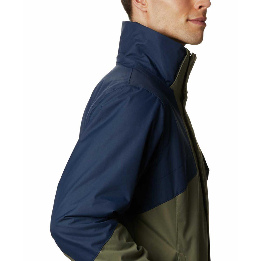 A Men Wearing Columbia Men Green Bugaboo II Fleece Interchange Jacket