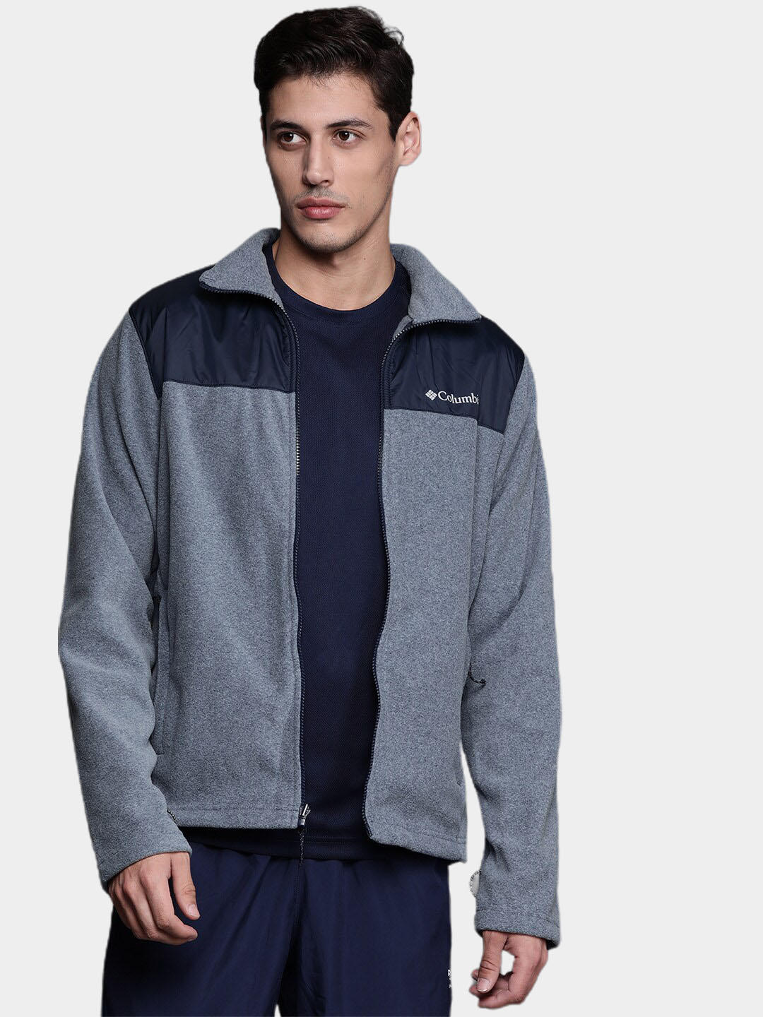 A Men Wearing Columbia Men Blue Bugaboo II Fleece Interchange Jacket
