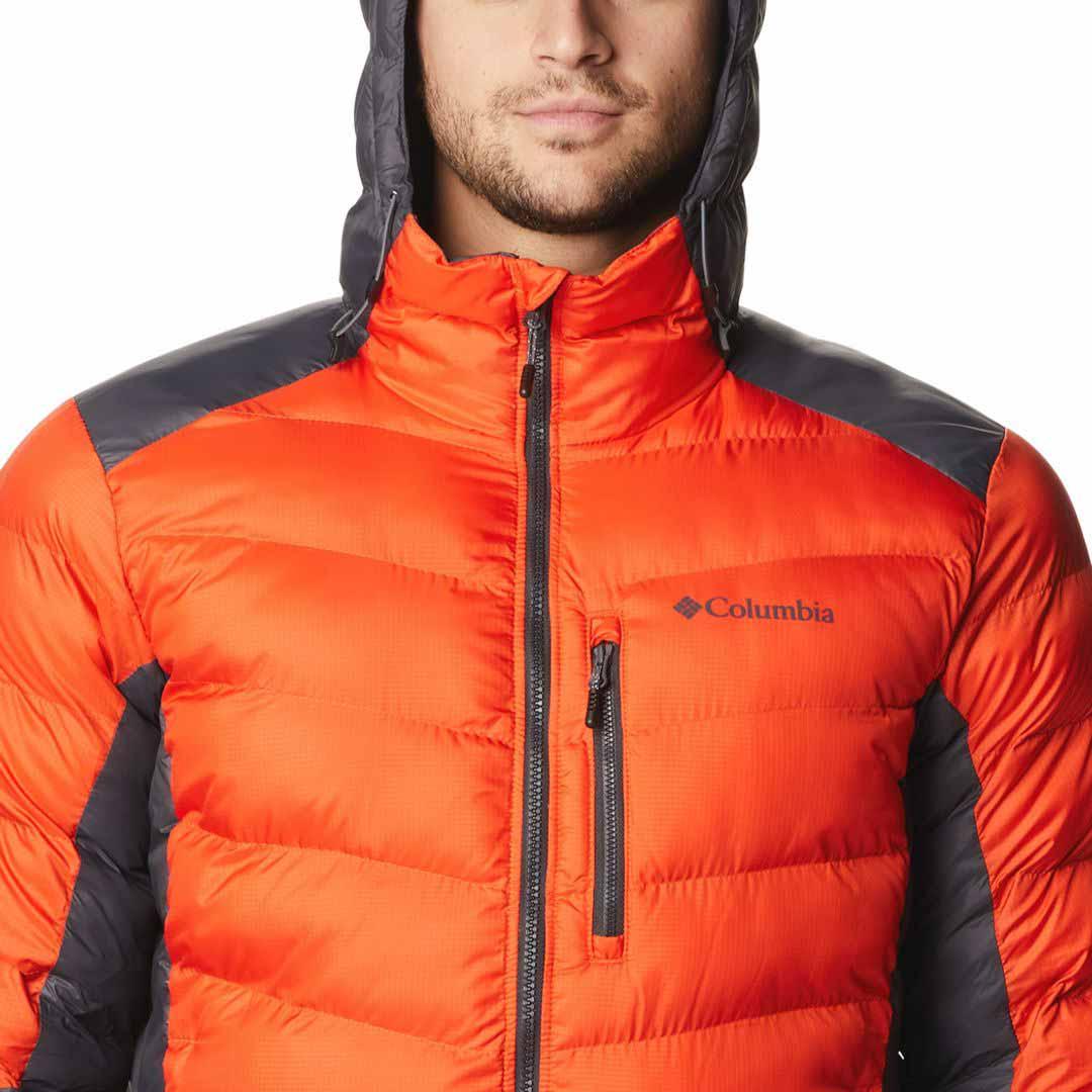 A Men Wearing Columbia Men Orange Labyrinth Loop Hooded Jacket