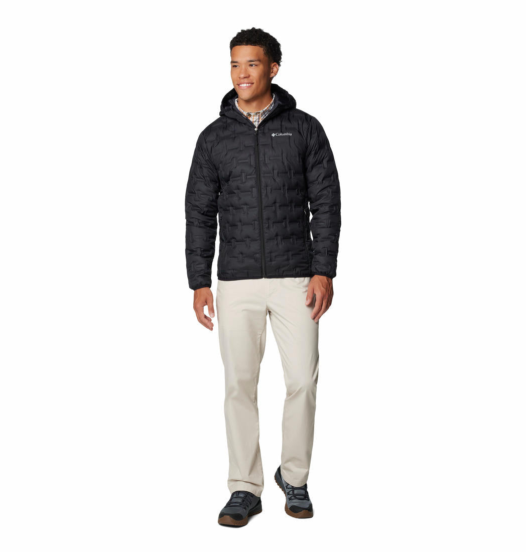 A Men Wearing Columbia Men Black Delta Ridge II Down Hooded Jacket