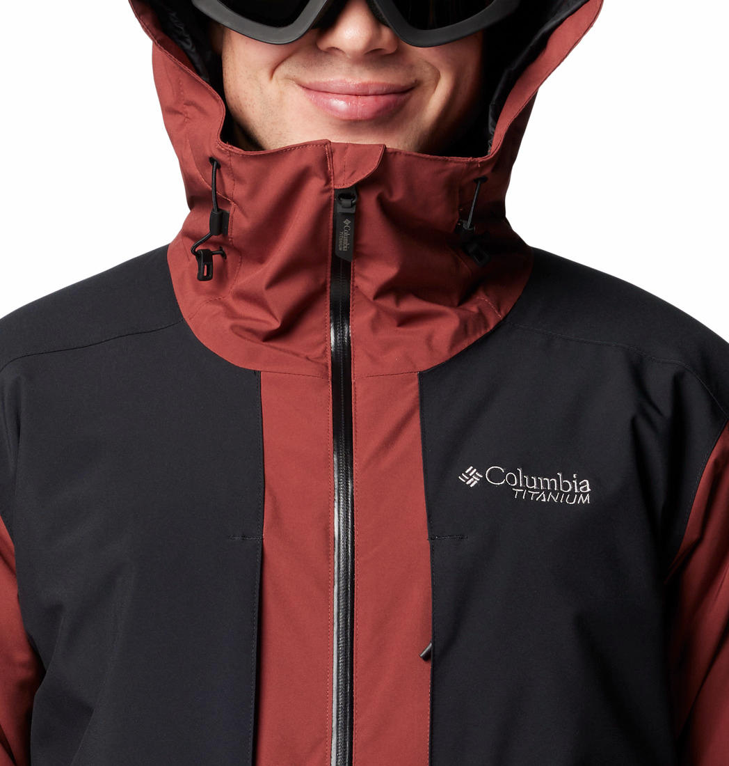 A Men Wearing Columbia Men Red Highland Summit II Jacket