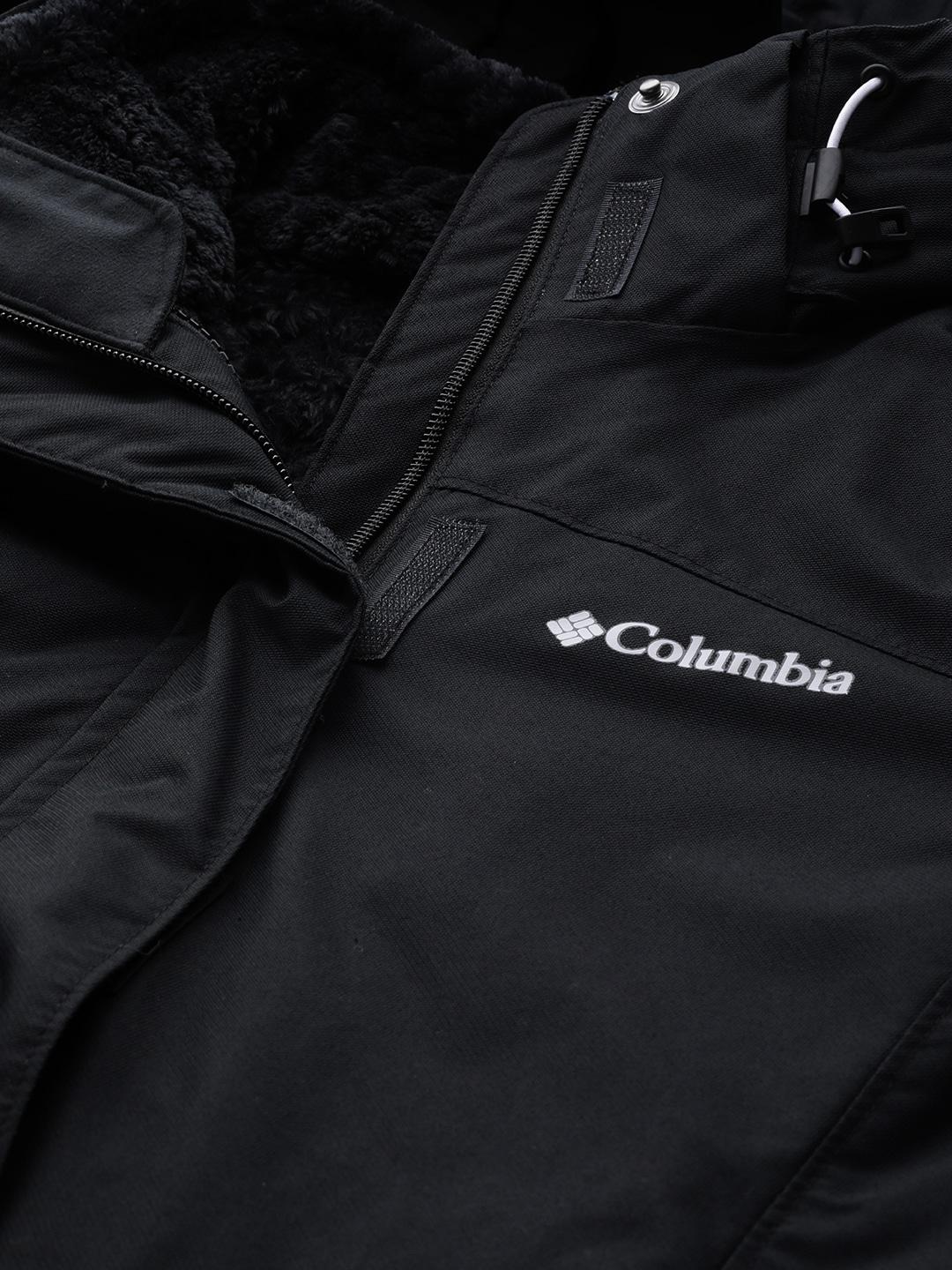 A Women Wearing Columbia Women Black Bugaboo II Fleece Interchange Jacket