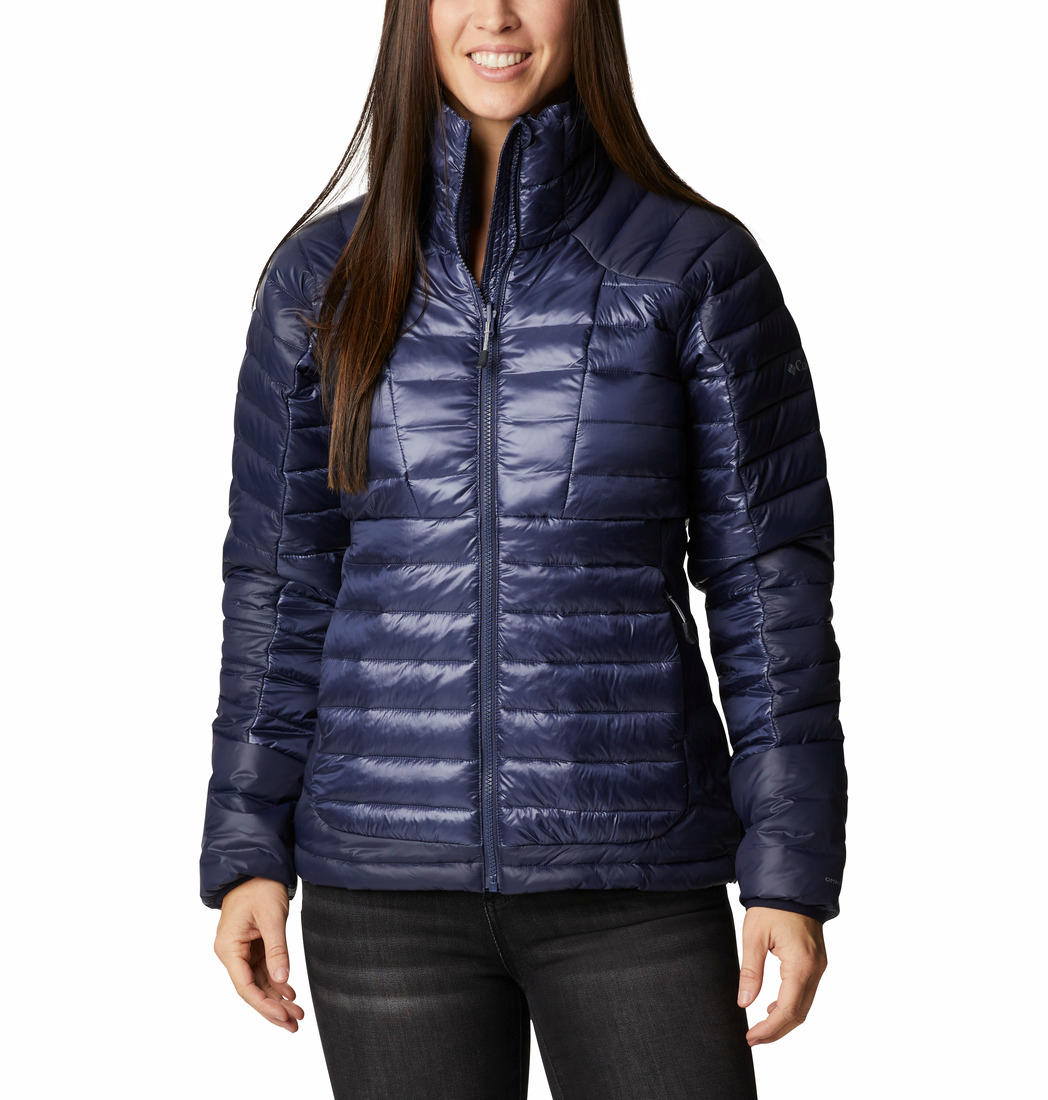 A Women Wearing Columbia Women Navy Blue Labyrinth Loop Jacket