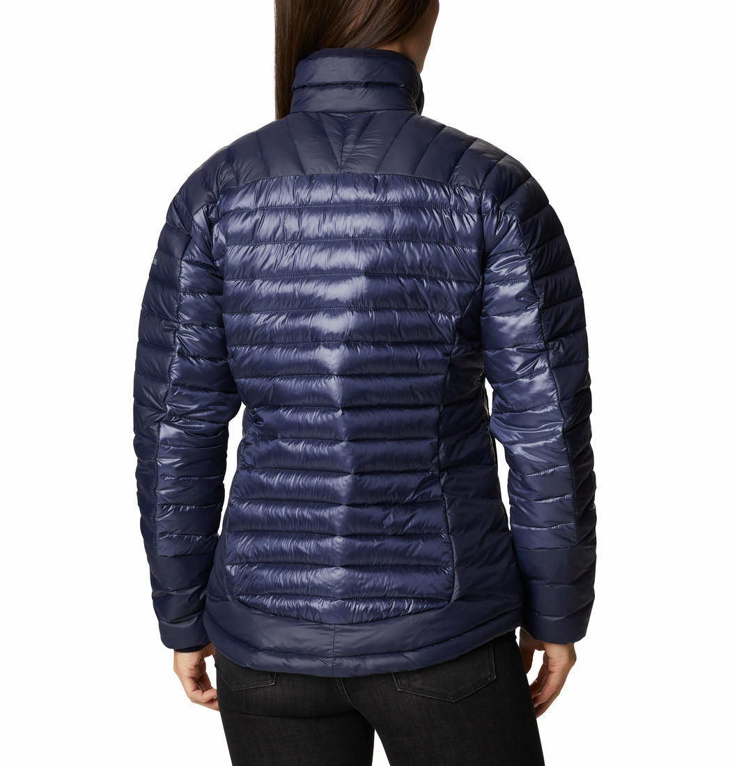 A Women Wearing Columbia Women Navy Blue Labyrinth Loop Jacket