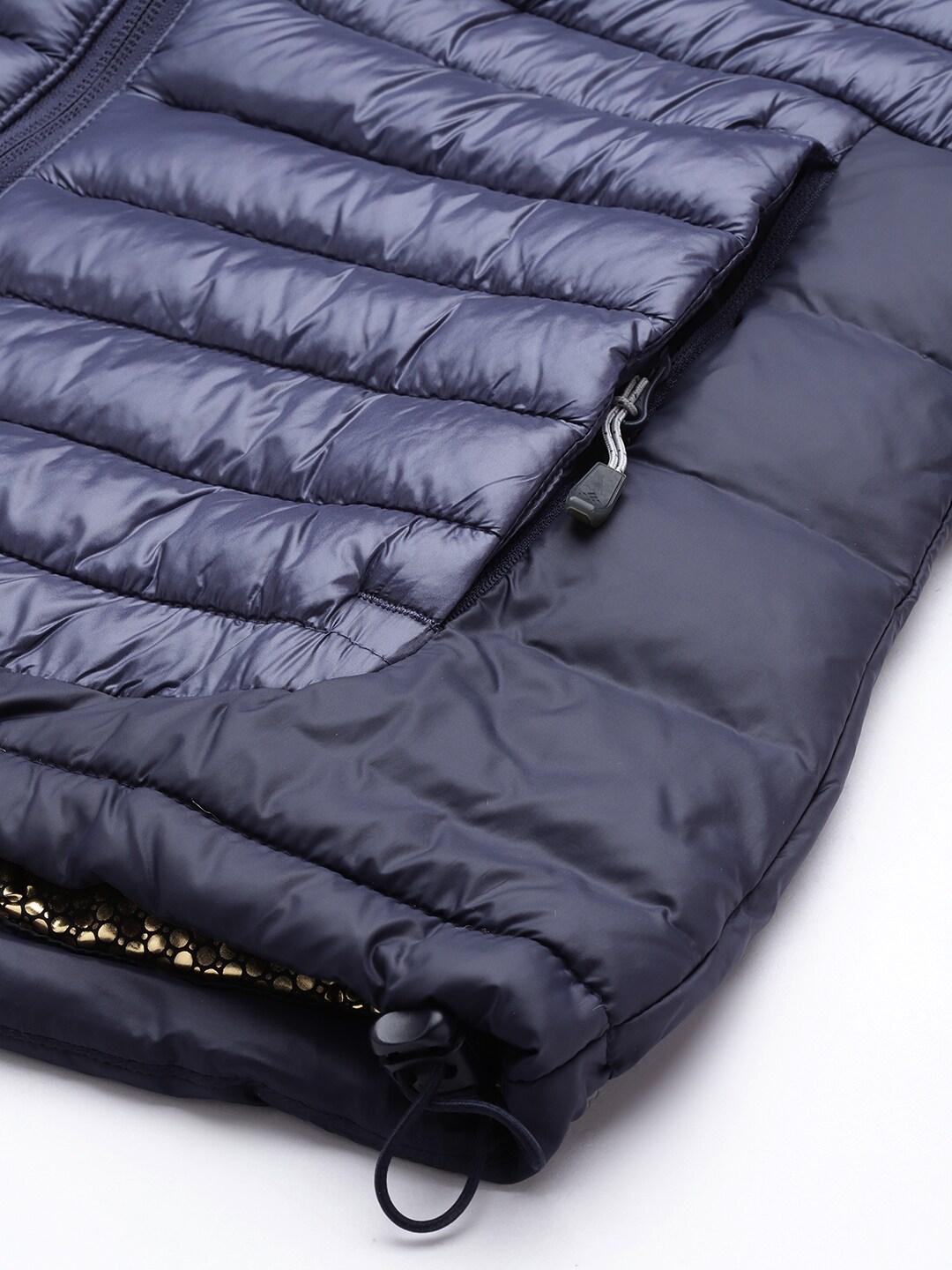 A Women Wearing Columbia Women Navy Blue Labyrinth Loop Jacket