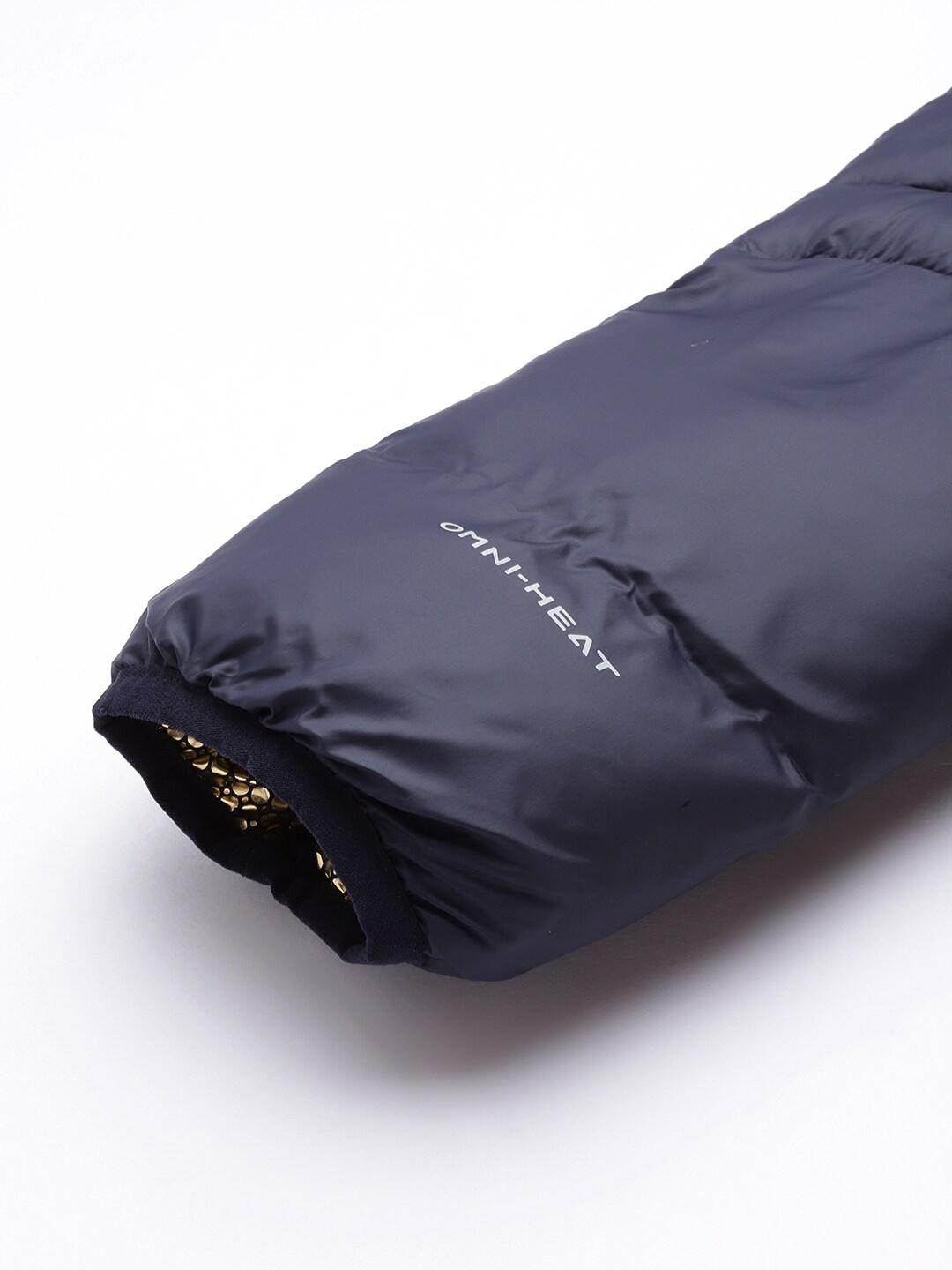 A Women Wearing Columbia Women Navy Blue Labyrinth Loop Jacket