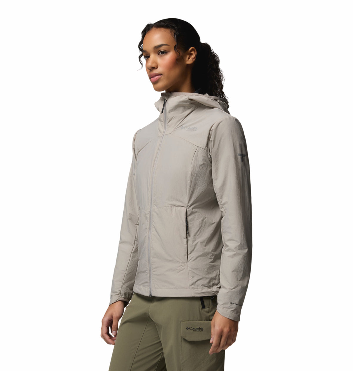 Columbia Women Light Grey Omni-Shade Loop Trail III Windbreaker Jacket