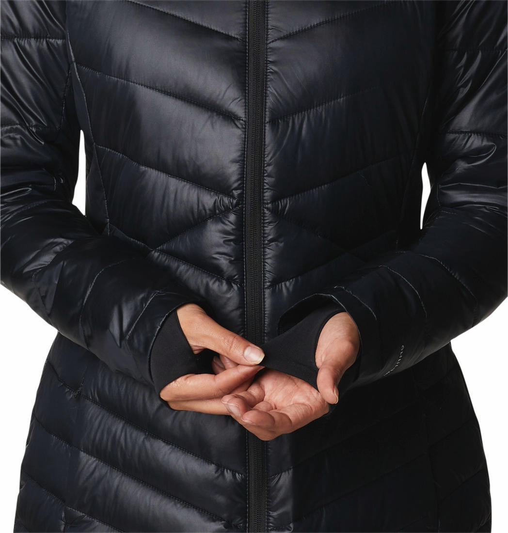 A Women Wearing Columbia Women Black Joy Peak Mid Jacket