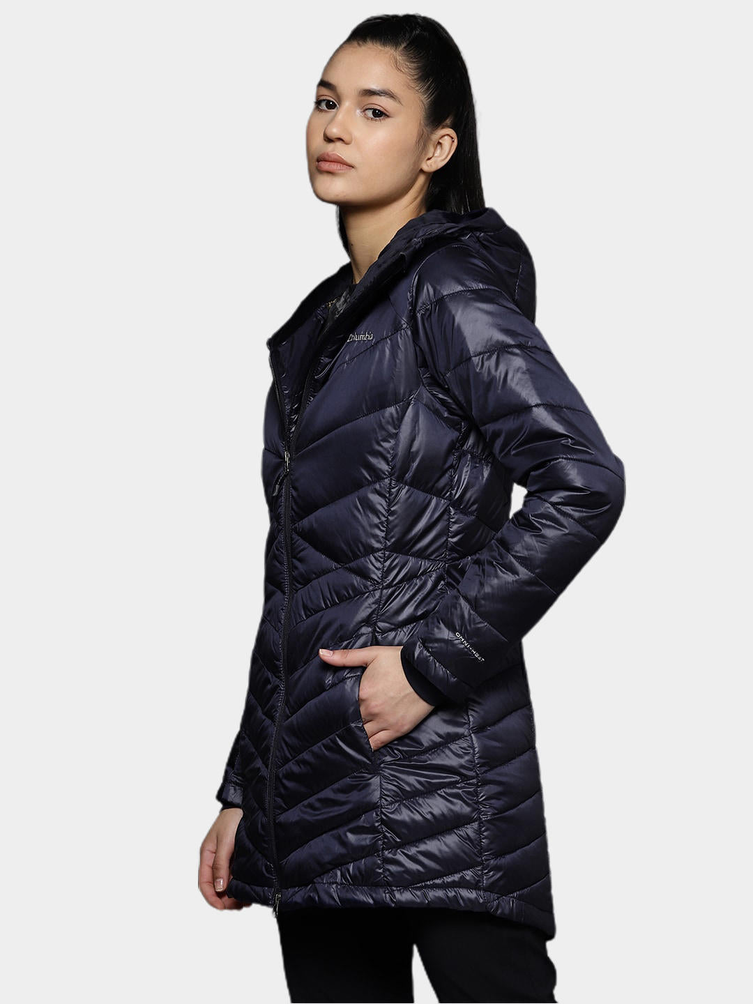 A Women Wearing Columbia Women Navy Blue Joy Peak Mid Jacket